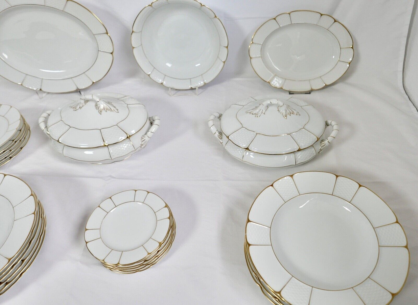 28 tlg. Rosenthal Speiseservice Ph.Rosenthal Goldrand Korbrand Barock 1930er - Antikhandel-Stuttgart