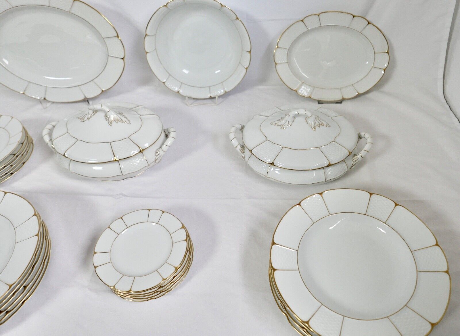 28 tlg. Rosenthal Speiseservice Ph.Rosenthal Goldrand Korbrand Barock 1930er - Antikhandel-Stuttgart