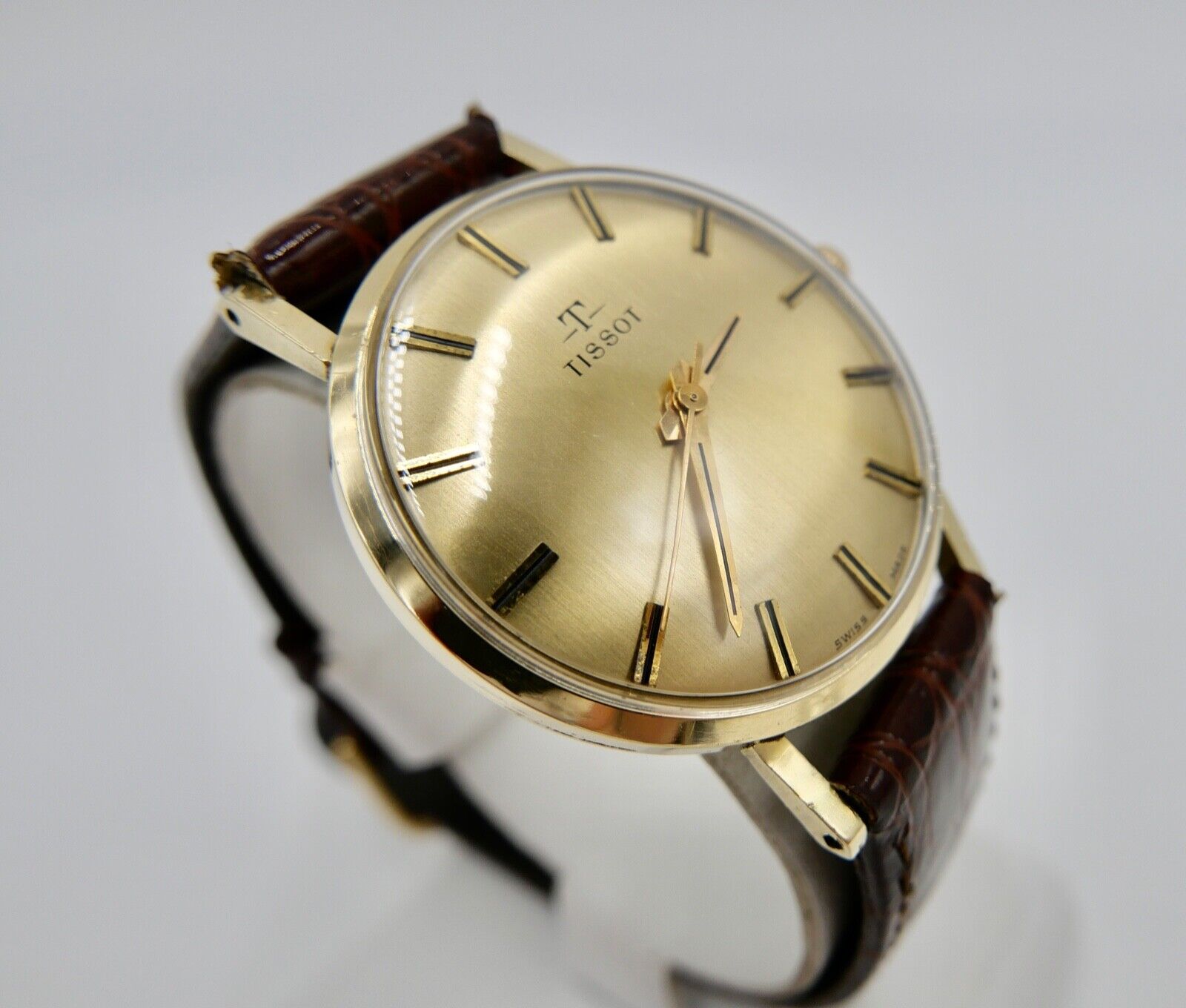 Tissot 585 14K Gold Herenuhr 1960er Handaufzug Cal. 781-1 Ref. 6391 NEUwertig - Antikhandel-Stuttgart
