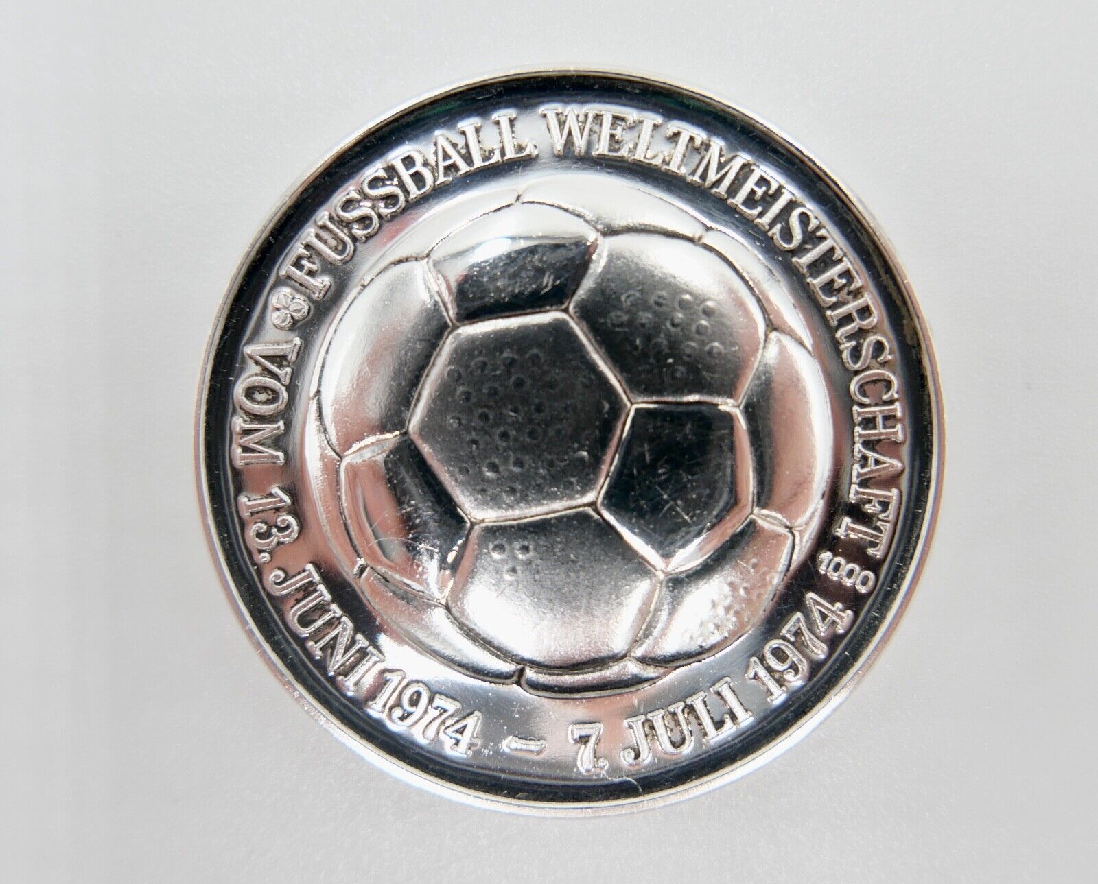 Medaille Hannover Niedersachsen Stadion 1000 Silber Fußball WM 1974 - Antikhandel-Stuttgart