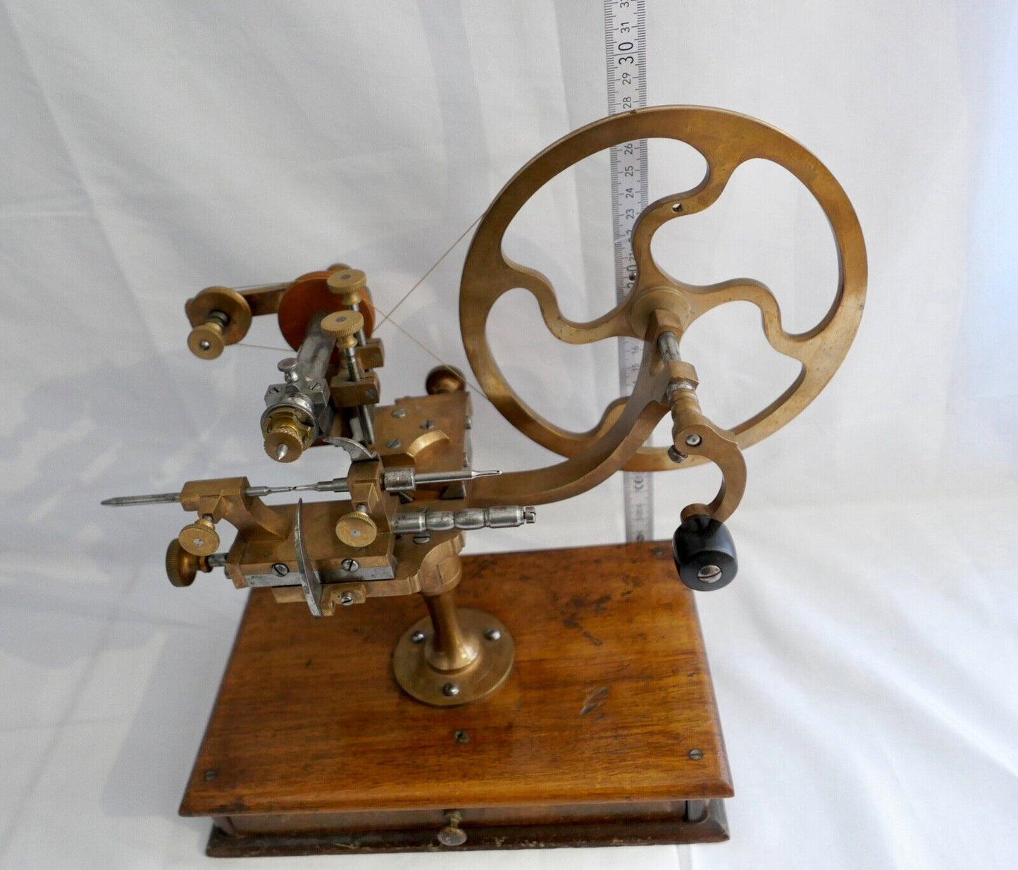 Alte Räderwälzmaschine Wälzmaschine Uhrmacherdrehbank - Antikhandel-Stuttgart