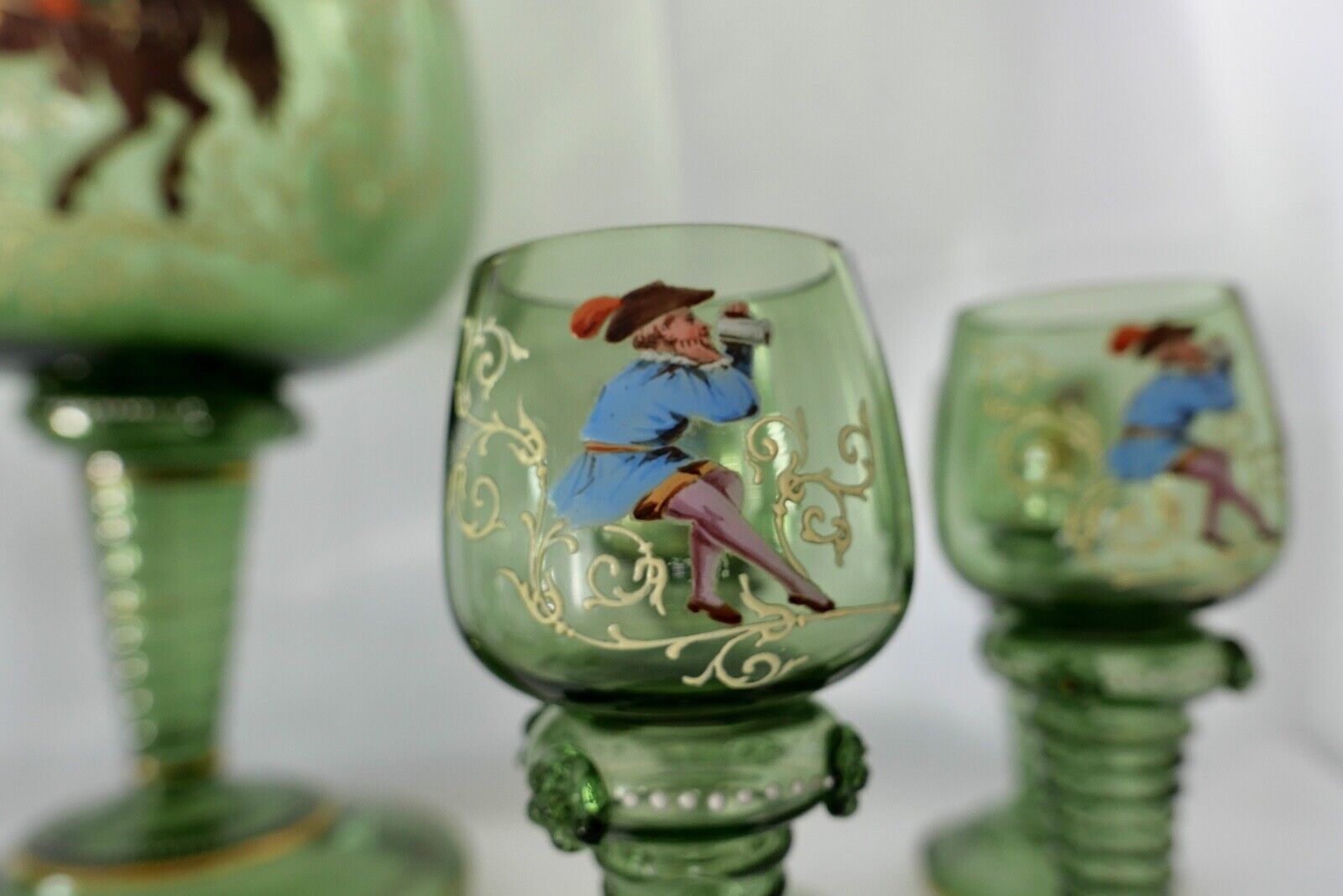 Antike Weinrömer Gläser Pokal XXL Bowle Set grün Emaille RAR Goldrand 53cm 1900 - Antikhandel-Stuttgart