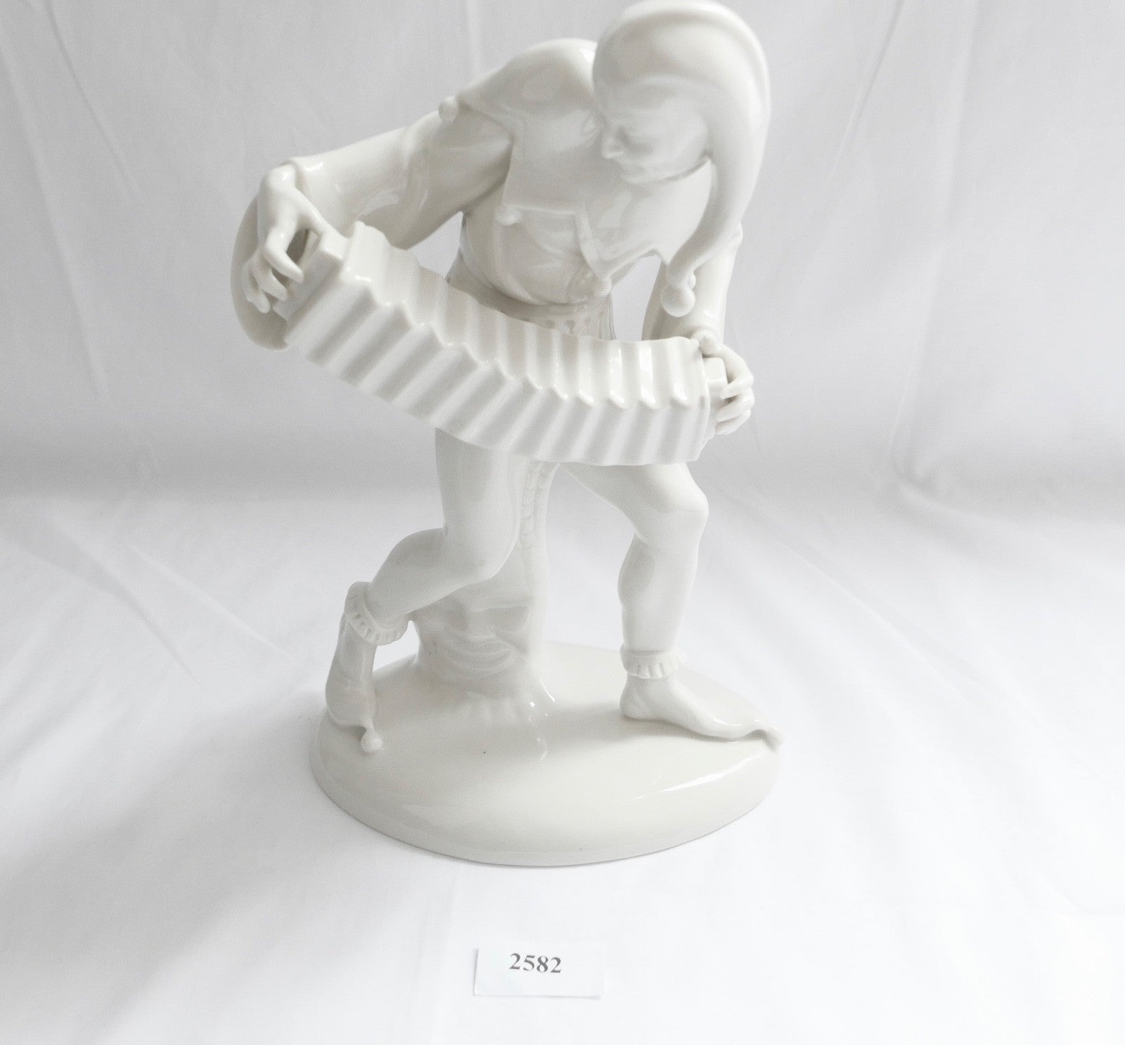 Schwarzburger Werkstätten Harlekin Figur Ziehharmonika Bandonium G. Oppel U 234