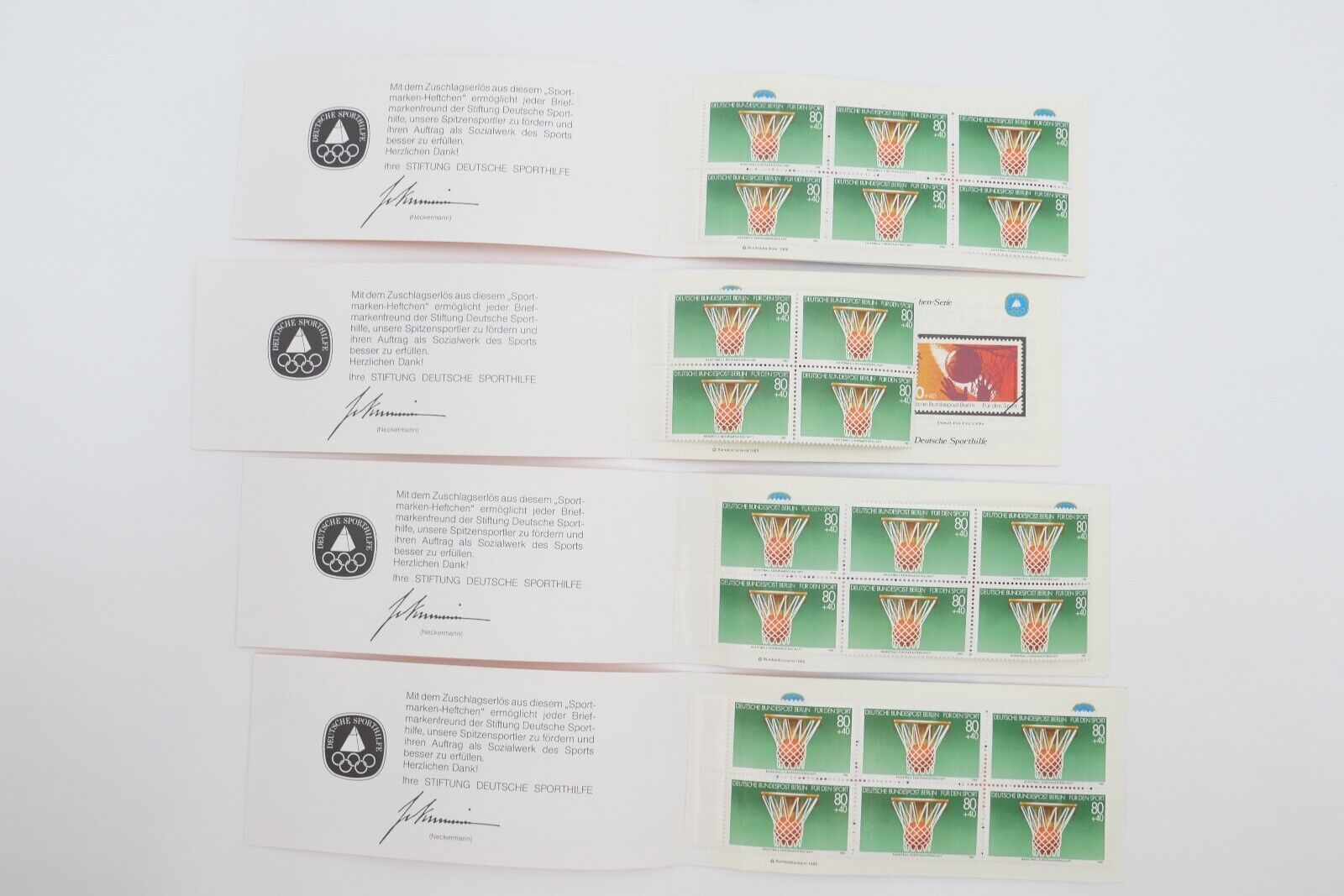 Posten 26 Stück Sport Markenheftchen Kegel Basketball Sehenswürdigkeiten Burg - Antikhandel-Stuttgart