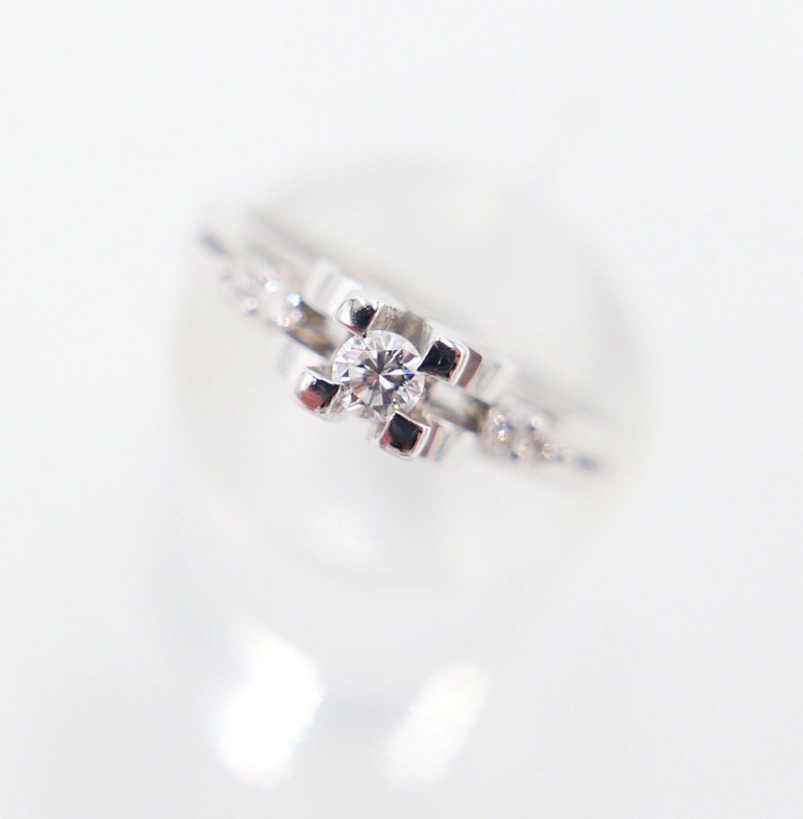 Weiß Gold Ring 585 14K mit 5 Brillanten Diamanten 0,18 Ct Gr. 57 Diamant VVS TW - Antikhandel-Stuttgart