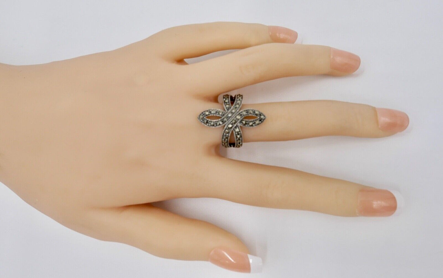 80er Jahre 925 Silberring mit Markasit Gr. 53 in Schleifenform Schleife - Antikhandel-Stuttgart