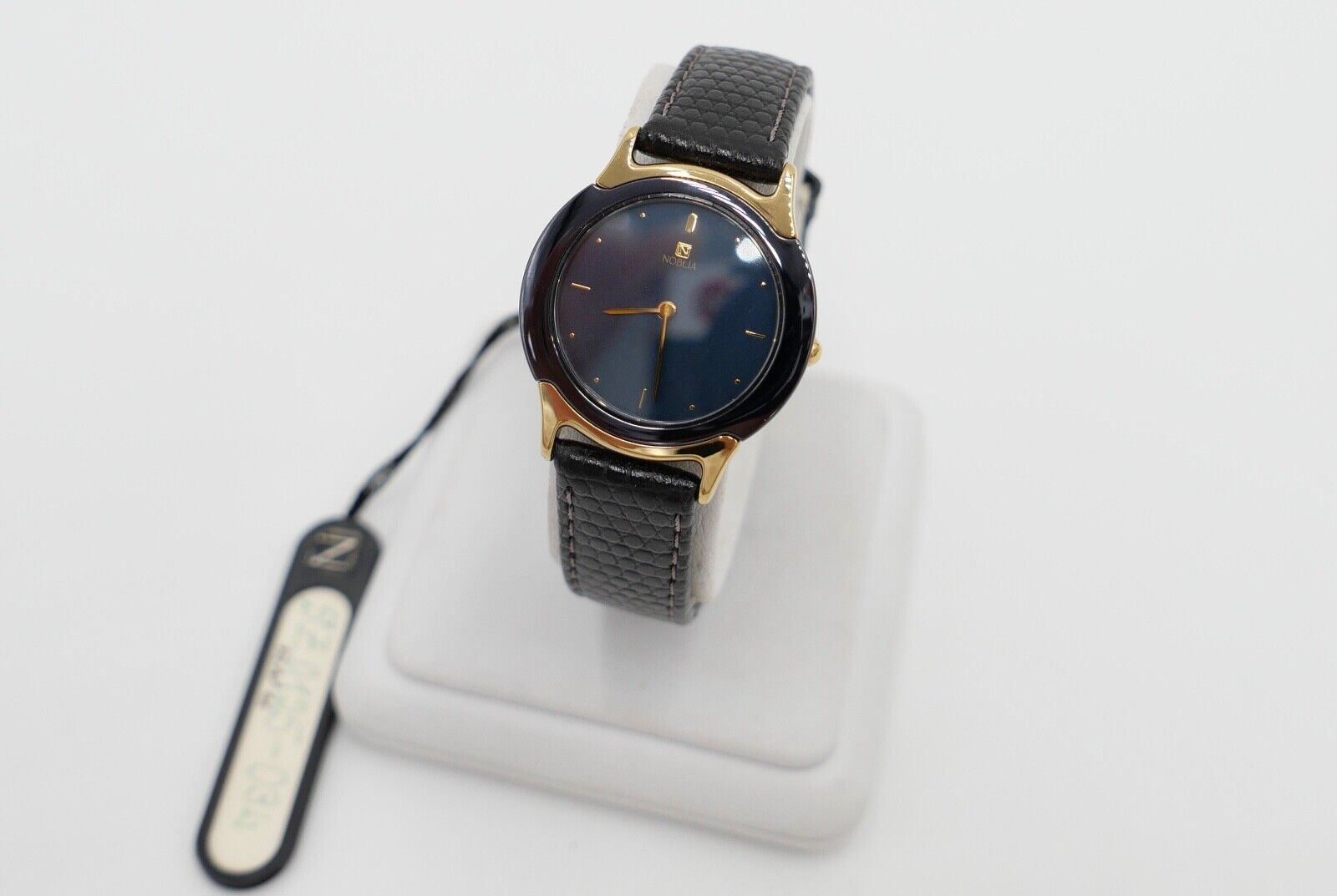 Elegante NOBLIA Damen Uhr NEU Box & Papiere YPIBL 304 / 4420-Y62643 ESL - Antikhandel-Stuttgart