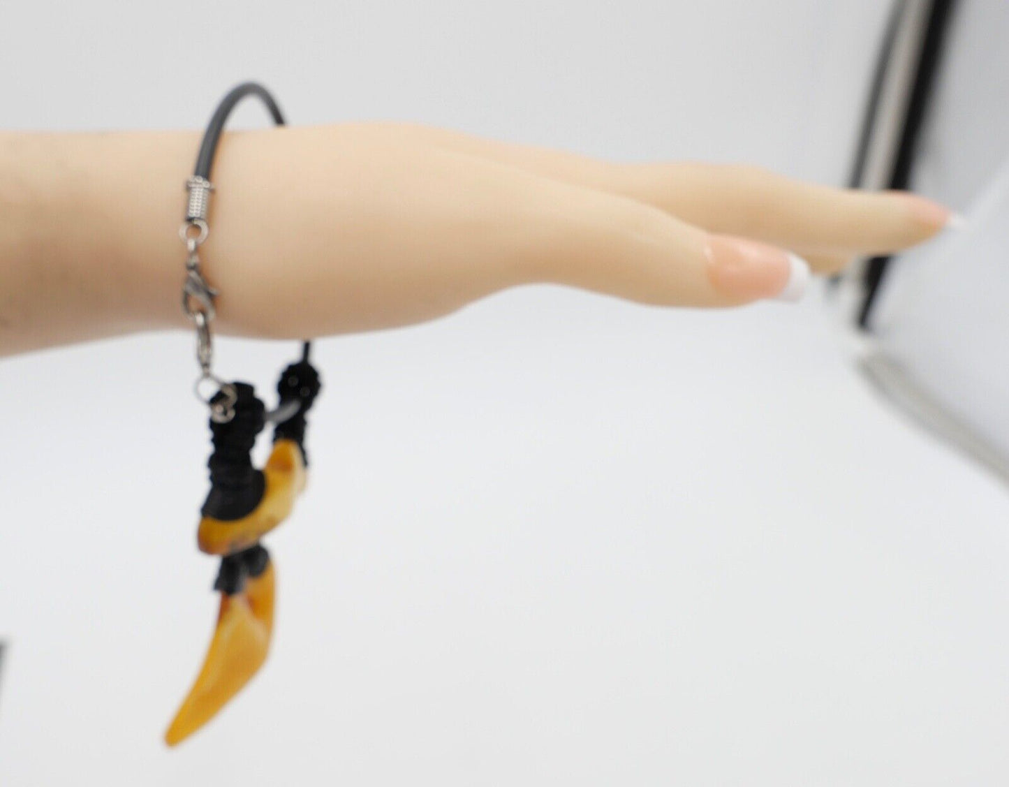 UNIKAT Bernstein butterscotch Hängearmband mit Kautschuk Band Armband - Antikhandel-Stuttgart