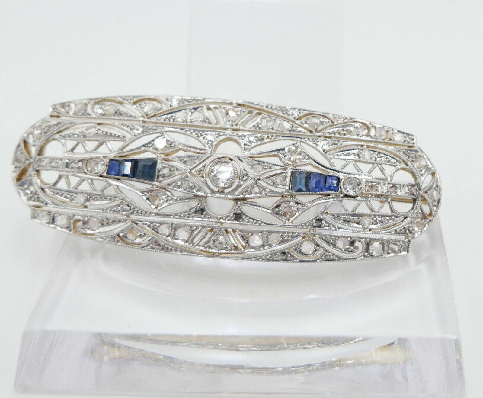 Art Deco 20er Brosche Gold Platin mit 6 Saphiren 55 Diamanten 1,8 Ct 750 18K - Antikhandel-Stuttgart