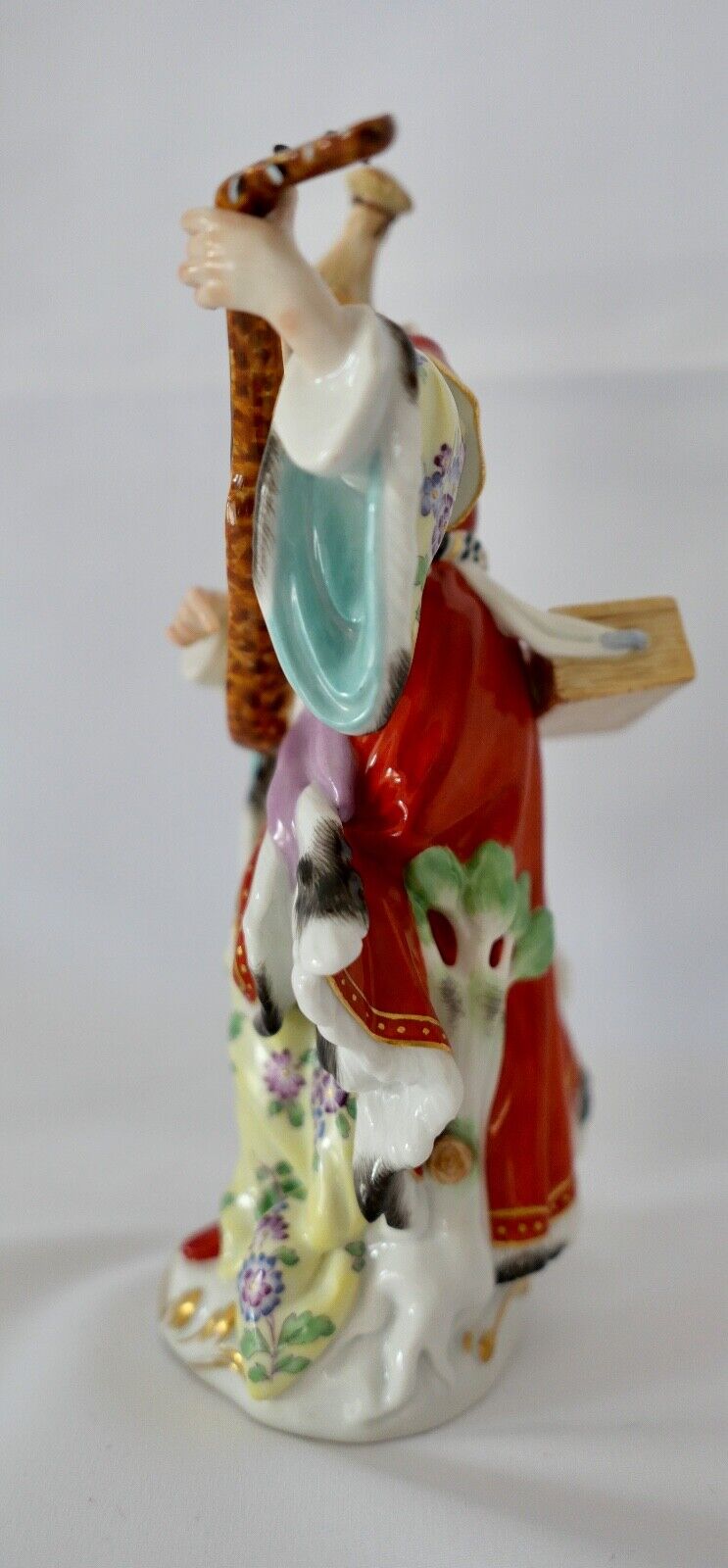 Meissen Figur 1. Wahl Malabar mit Mandoline 18,5 cm F.E. Meyer 1569 67035 - Antikhandel-Stuttgart