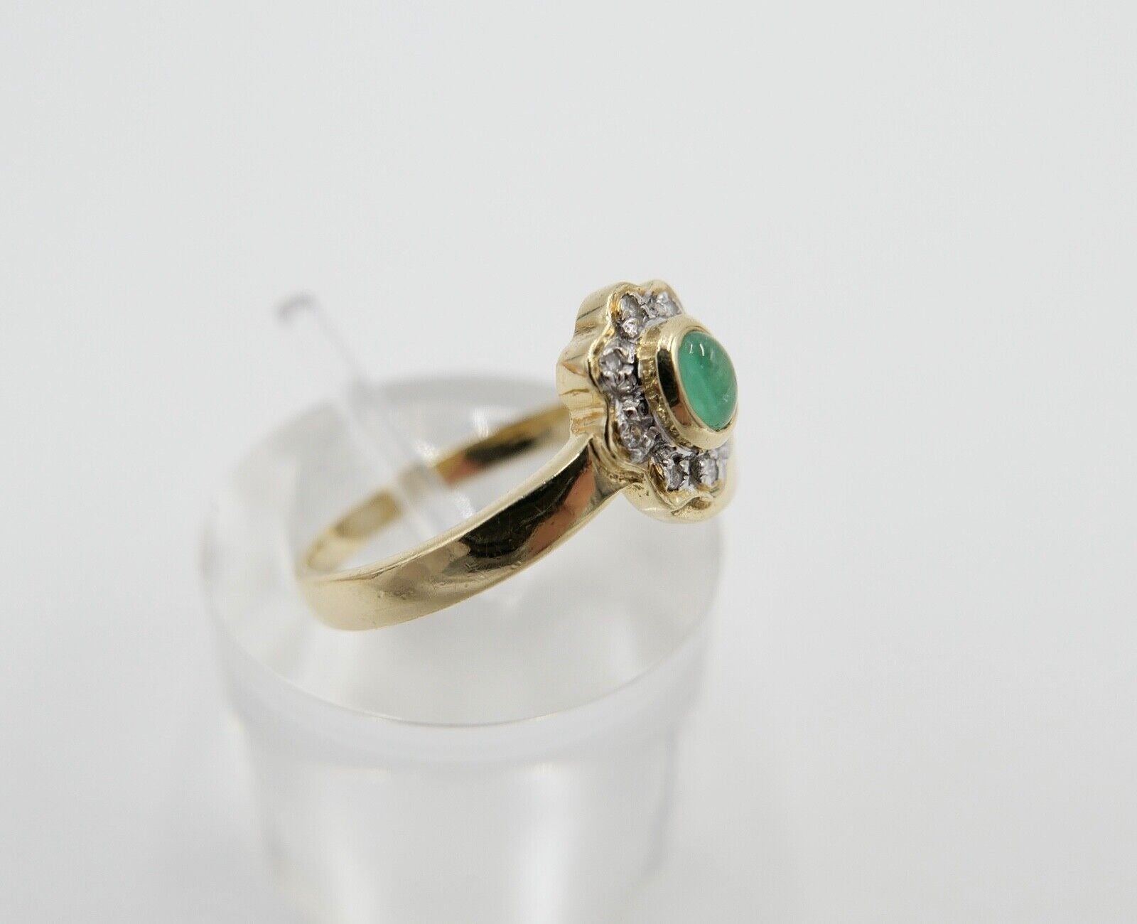 80er Jahre Gelbgold Damen Ring 585 14K Gr.54 Smaragd Cabochon & Diamant - Antikhandel-Stuttgart