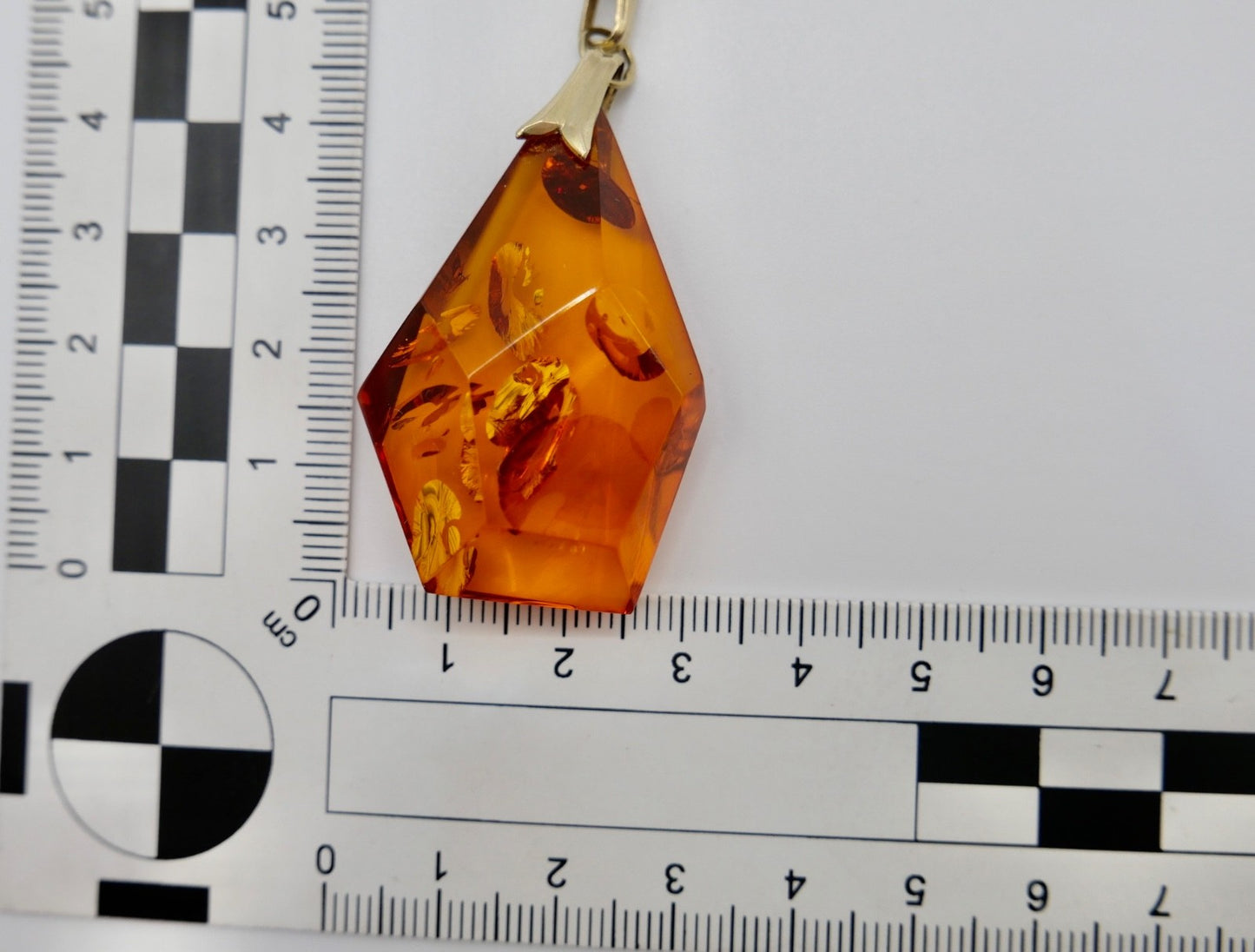 Großer Bernstein Anhänger 333 Gold facettiert Vintage Cognac Ambre Amber