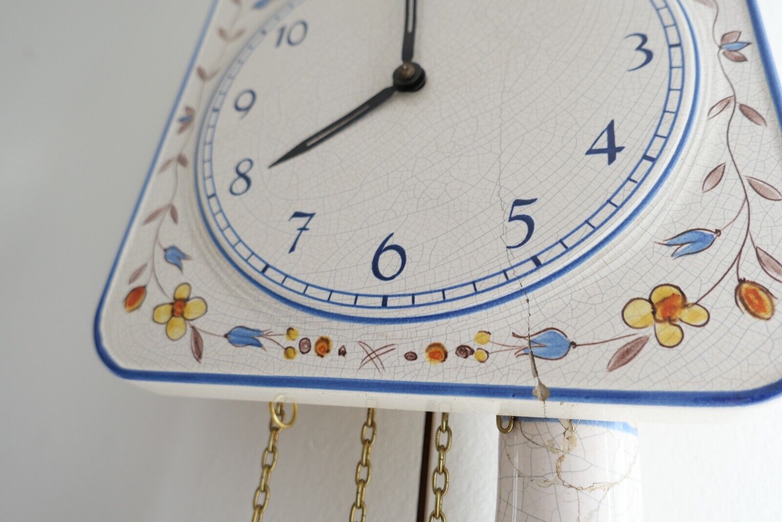 50er Porzellan Wanduhr 94/24 475 Gewichte Blumendekor Pendeluhr Junghans W 248 - Antikhandel-Stuttgart