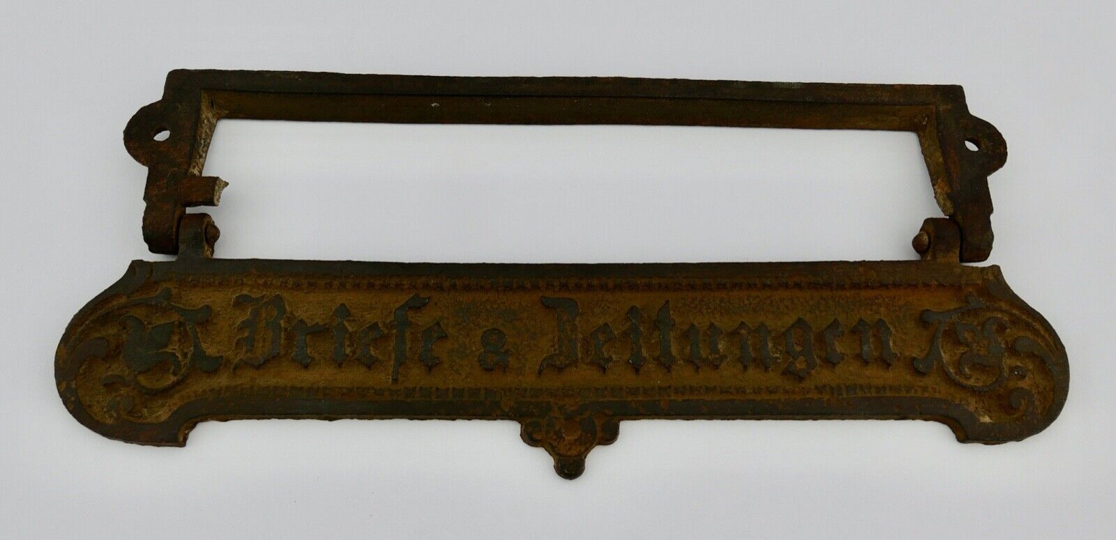 Antike Jugendstil Gusseisen Briefschlitz Briefklappe "Briefe & Zeitungen“ 22 cm - Antikhandel-Stuttgart