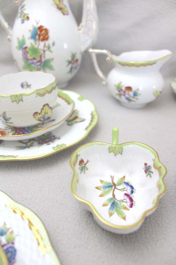 39 Tlg Herend Queen Victoria " Kaffees & Tee Service " Green Border Grün 1.Wahl - Antikhandel-Stuttgart