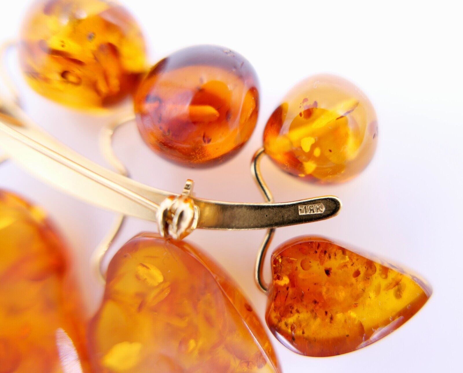 Blatt Bernstein Brosche vergoldet Russische Punze 1RK NEUwertig - Antikhandel-Stuttgart