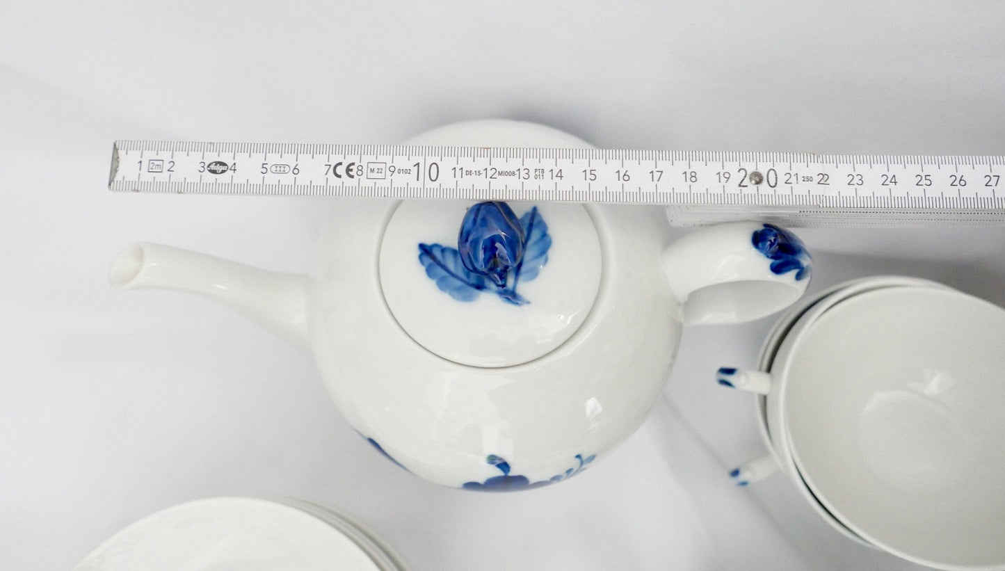 23 Tlg ROYAL COPENHAGEN " Blaue Blume " Tee Service Porzellan Teller Tassen