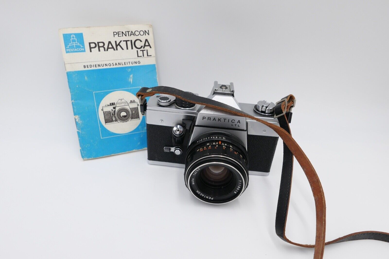 PENTACON PRAKTICA LTL Fotokamera Zubehör vintage Voigtländer Hama Alfo Carenar - Antikhandel-Stuttgart