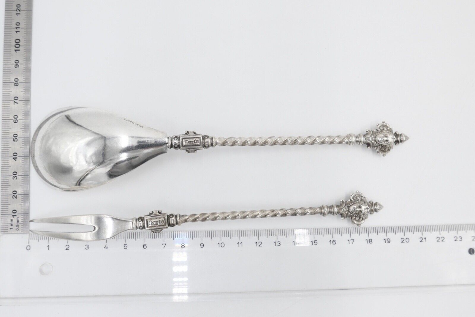 2 Tlg. antik Besteck um 1900 B.Cronenberg Frauenkopf Koch & Bergfeld 800 Silber - Antikhandel-Stuttgart