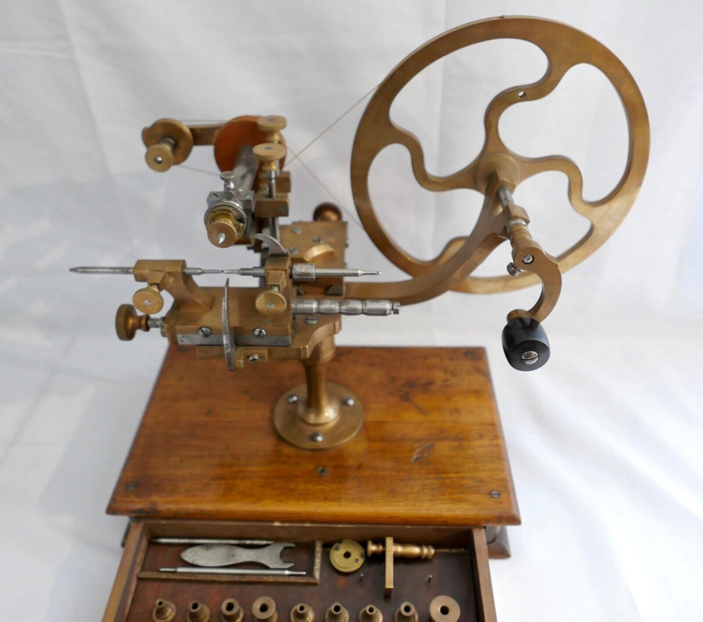 Alte Räderwälzmaschine Wälzmaschine Uhrmacherdrehbank - Antikhandel-Stuttgart