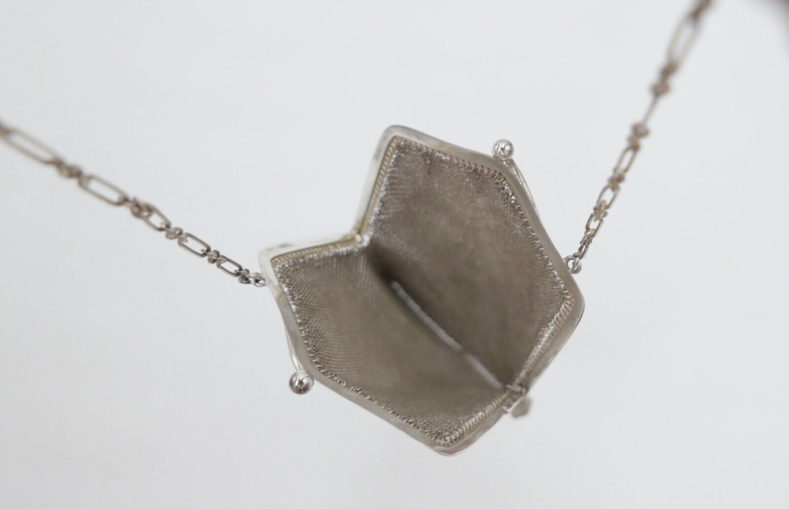 um 1920 Silber 800 MASSIFIL L.G. Ketten Geldbörse Opern Täschchen Portemonnaie - Antikhandel-Stuttgart