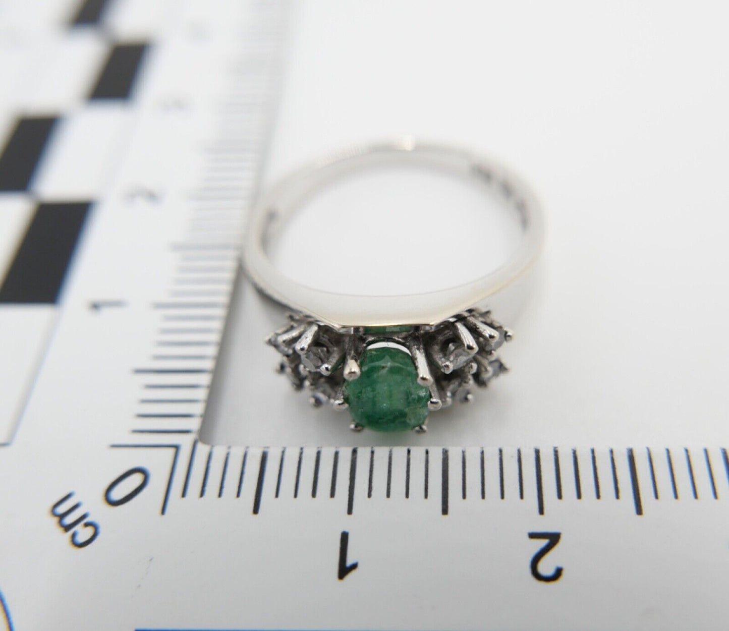 Weißgold Damen Ring mit Diamant / Brillant & Smaragd 585 14K Gr. 55 1,03 Ct - Antikhandel-Stuttgart