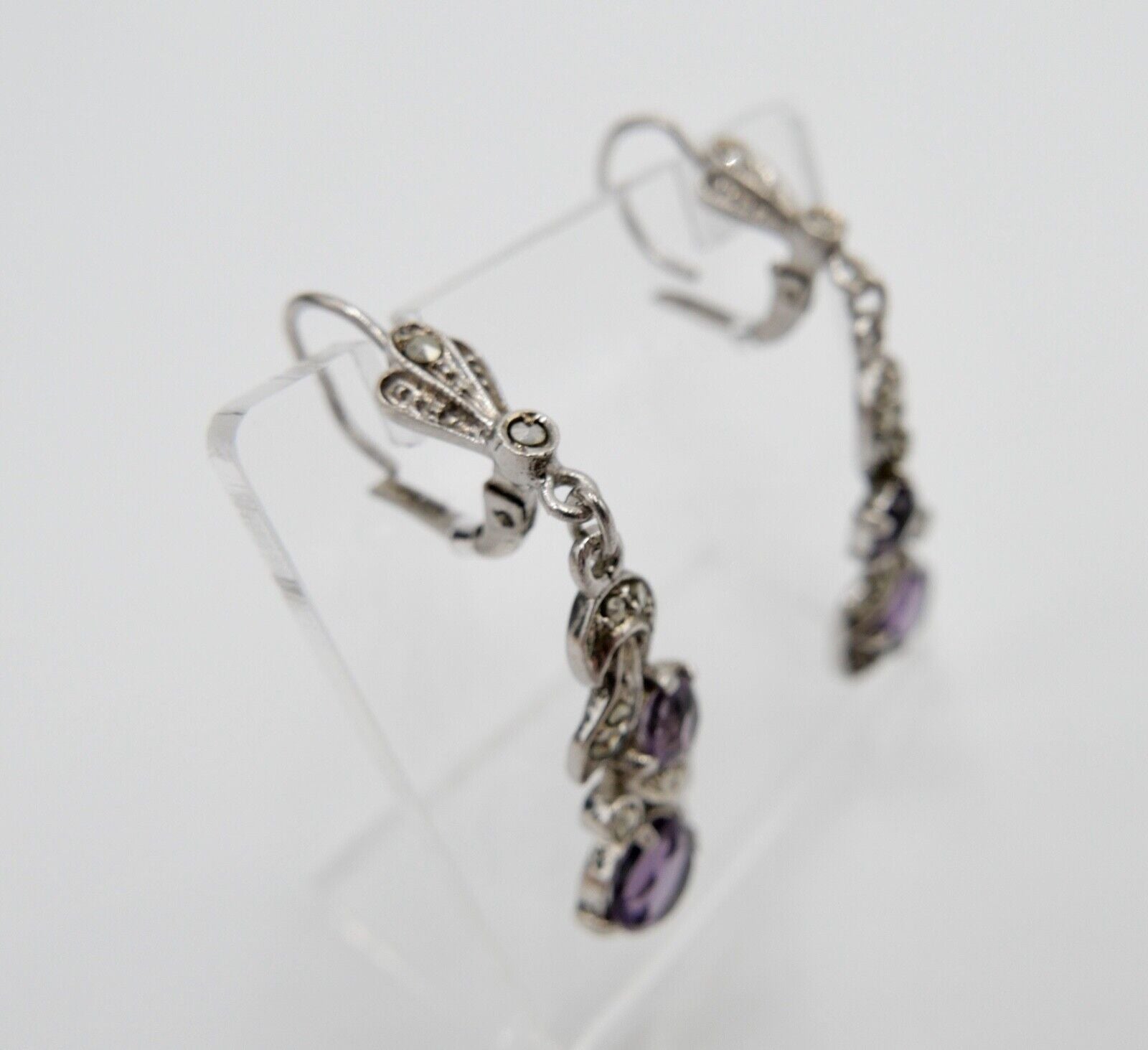 50er Jahre Ohrringe Ohrhänger 935 Silber mit Markasiten und lila Glassteinen - Antikhandel-Stuttgart