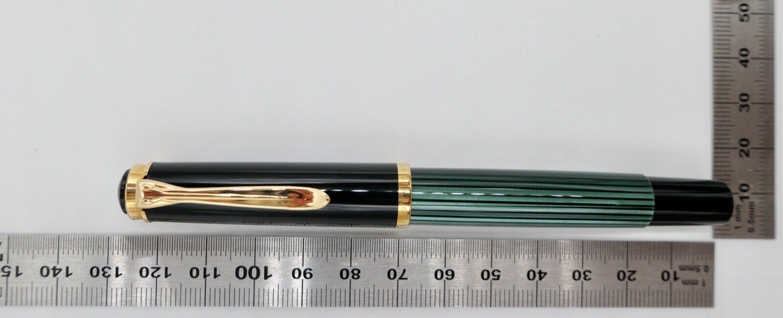 NEU PELIKAN R400 Souverän Kugelschreiber Rollerball grün Gold W. Germany - Antikhandel-Stuttgart
