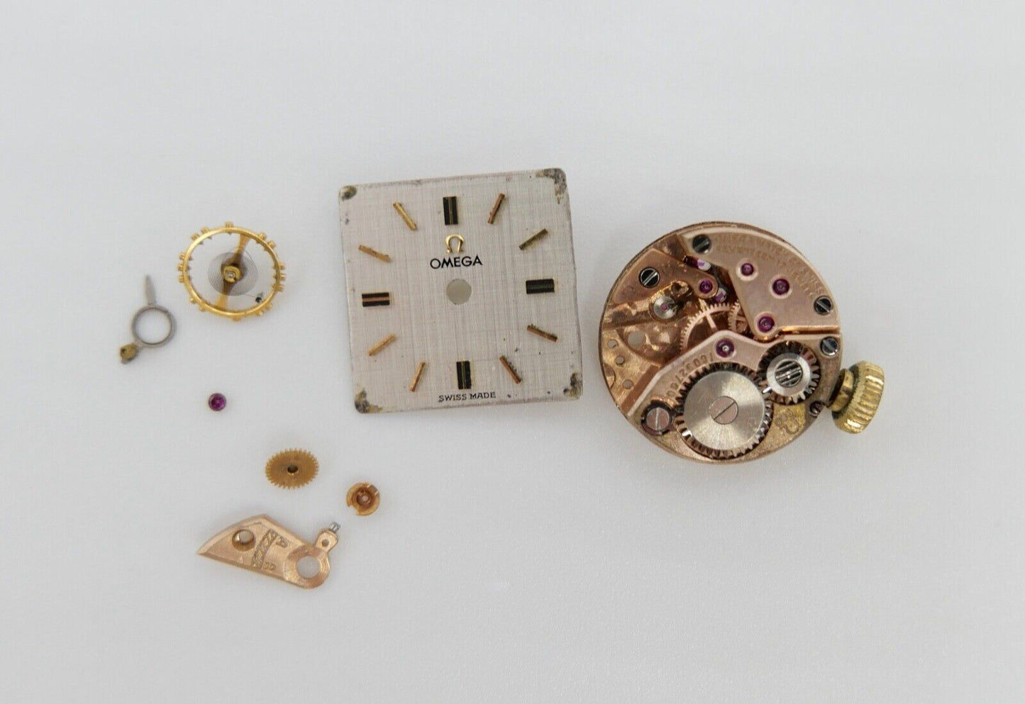 Omega Cal. 580 Uhrwerk ERSATZTEIL defekt - Antikhandel-Stuttgart