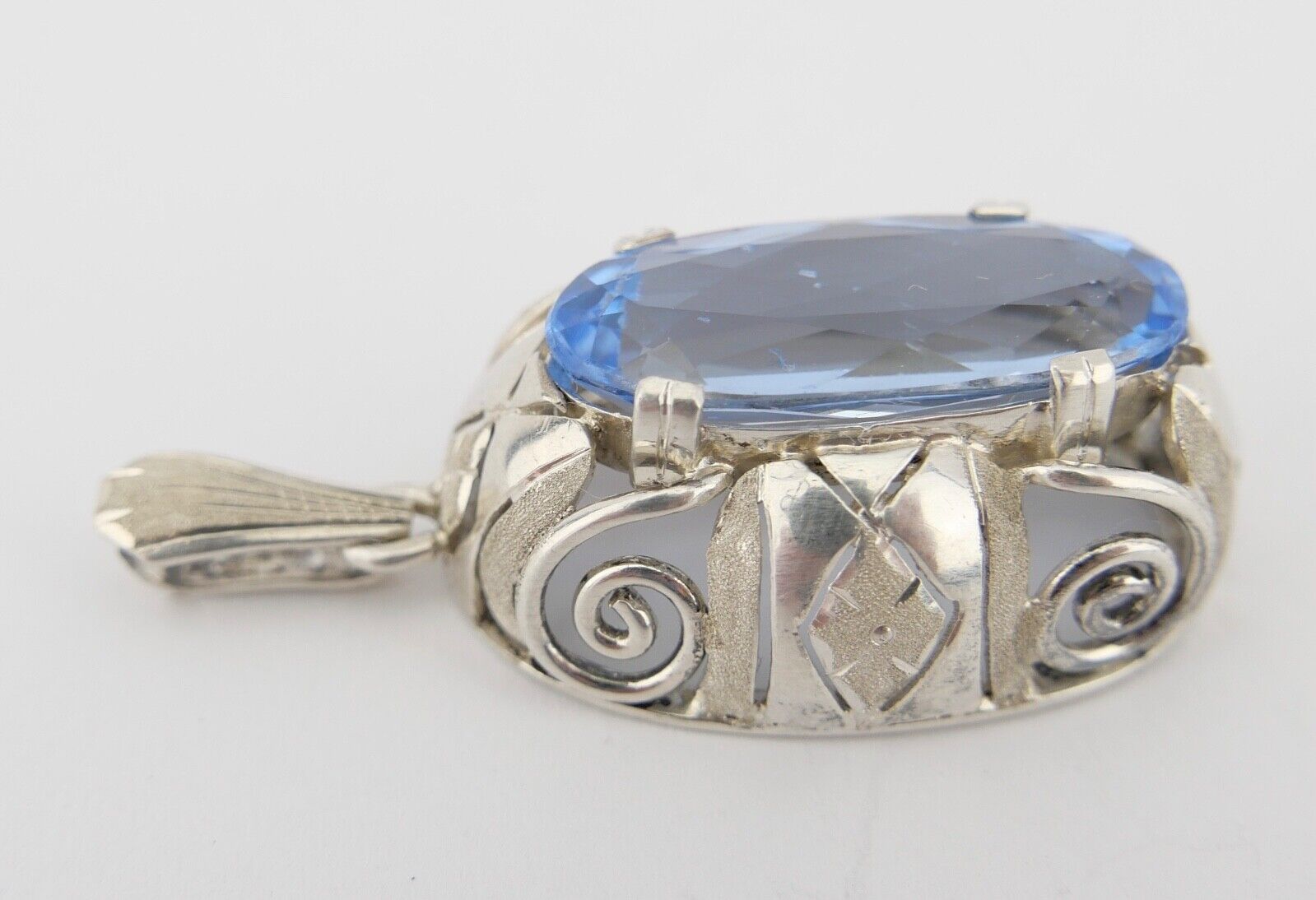 Schön Art Deco 835 Silber Anhänger Synthetisch Spinell Ø 4,2 cm pendant um 1930 - Antikhandel-Stuttgart