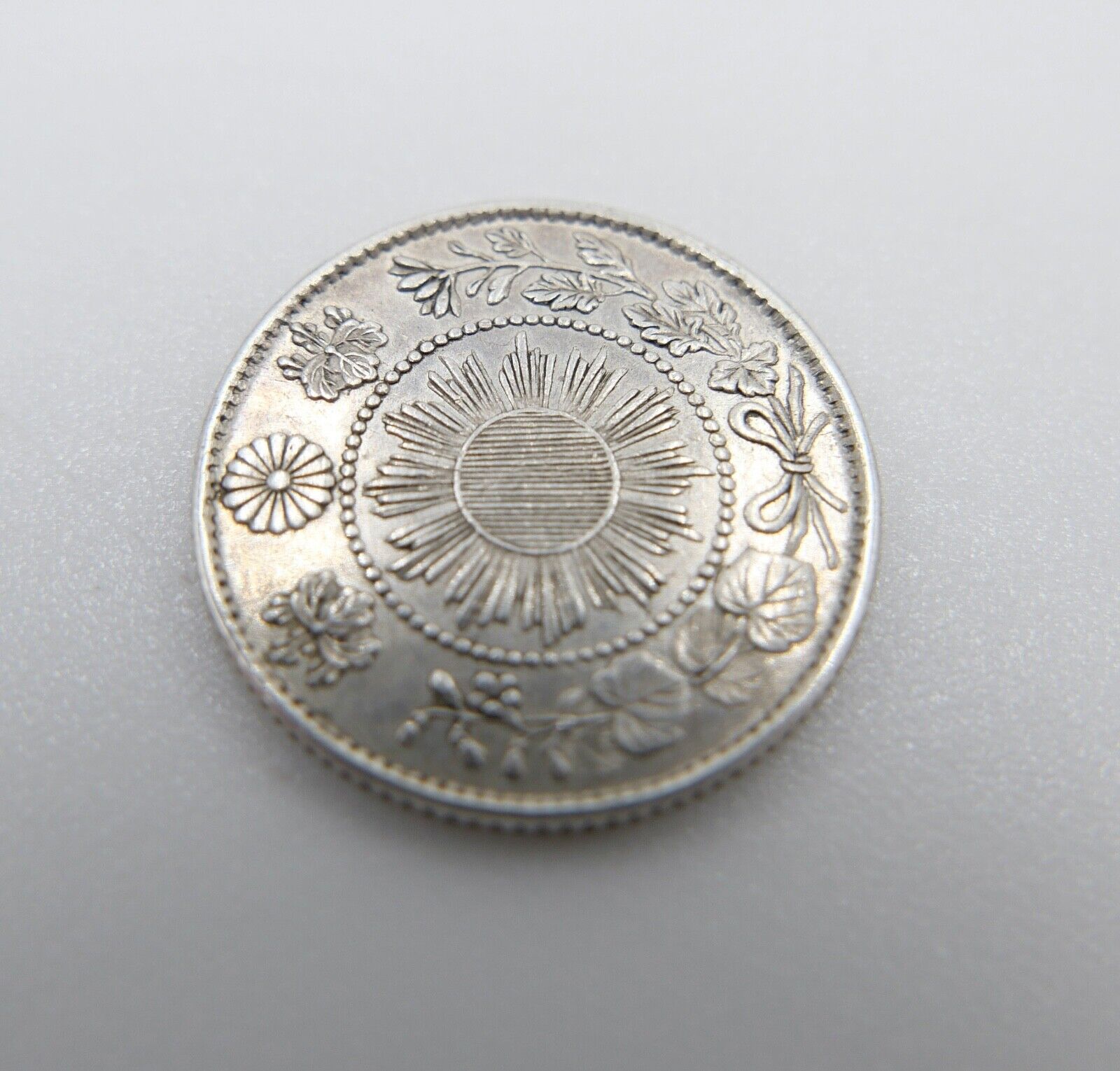10 Sen Japan Münze 1870 Silber 800 in vz+ - Antikhandel-Stuttgart