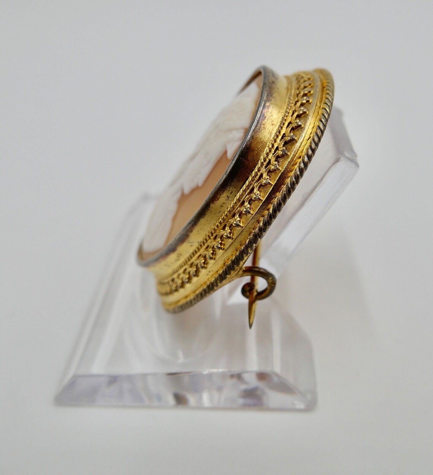 Antike Brosche Silber feuervergoldet 43 mm GEMME KAMEE 19. JH ziseliert - Antikhandel-Stuttgart