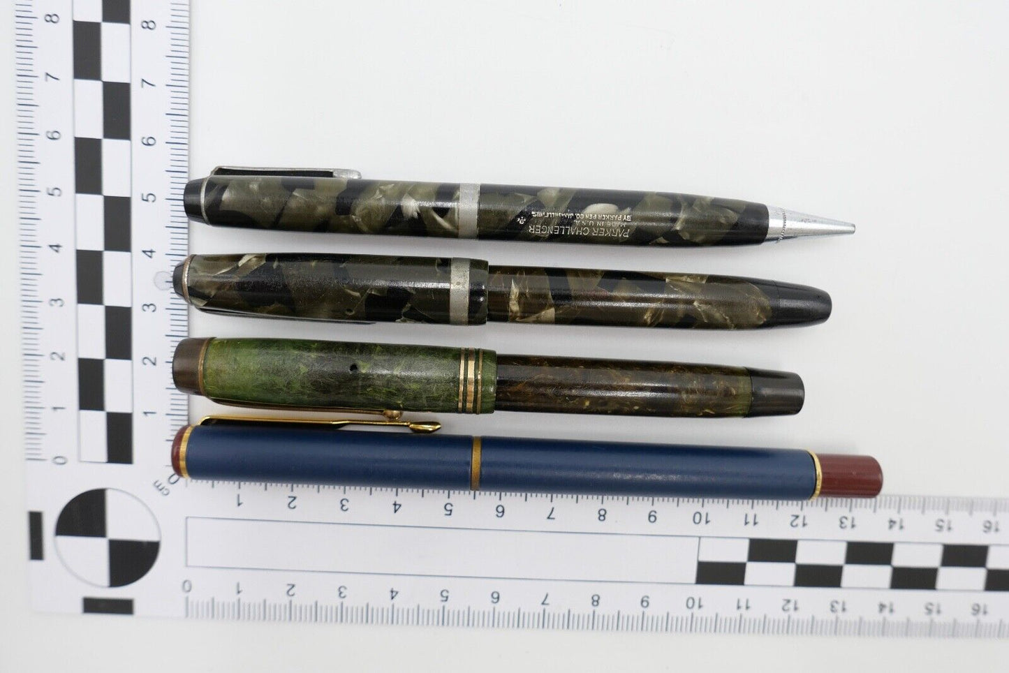 Konvolut Posten 4 PARKER Füller Kugelschreiber 14Ct / 585 Gold Feder Challenger - Antikhandel-Stuttgart