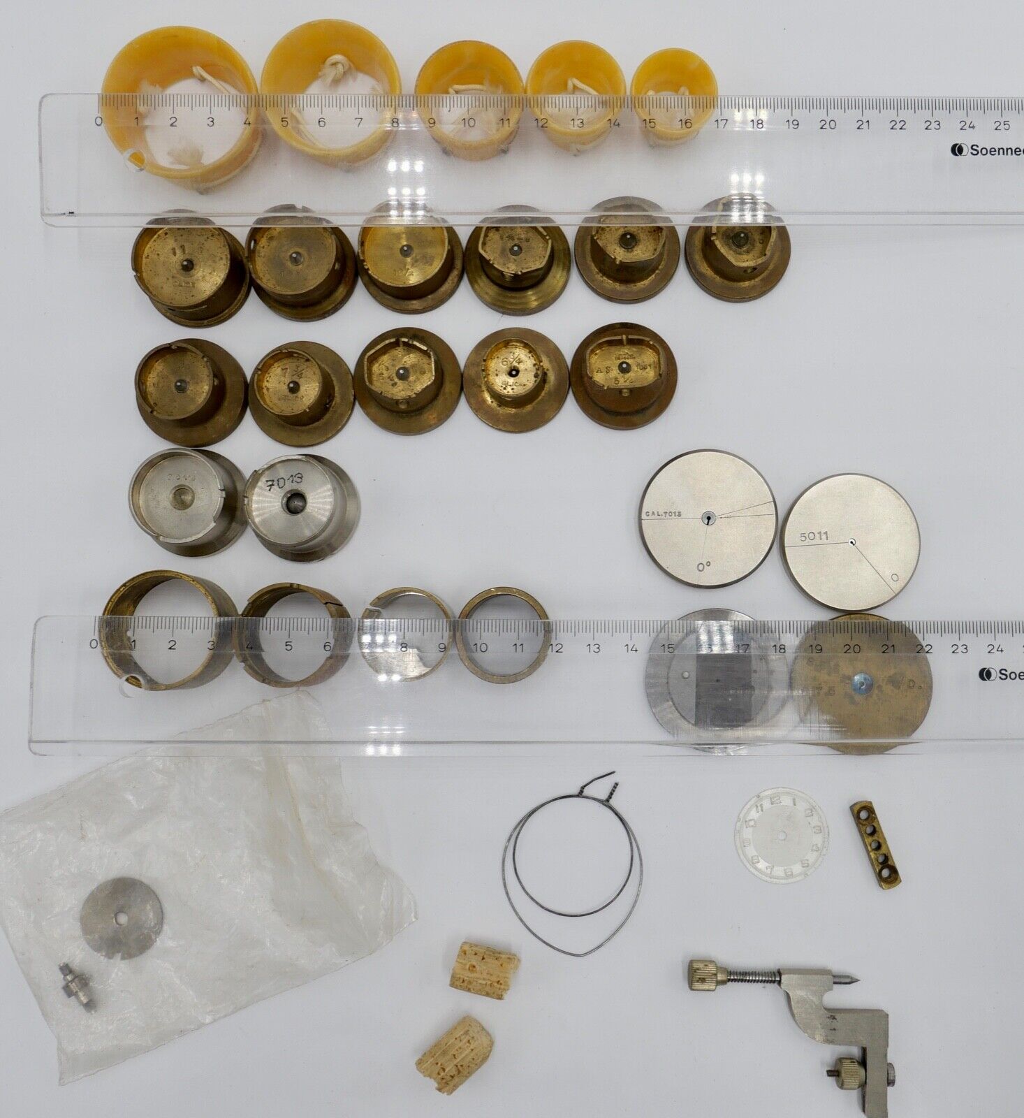 KOVOLUT BERGEON SLICK Uhrmacherauflösung alt Uhrwerkhalter diverses Zubehör - Antikhandel-Stuttgart