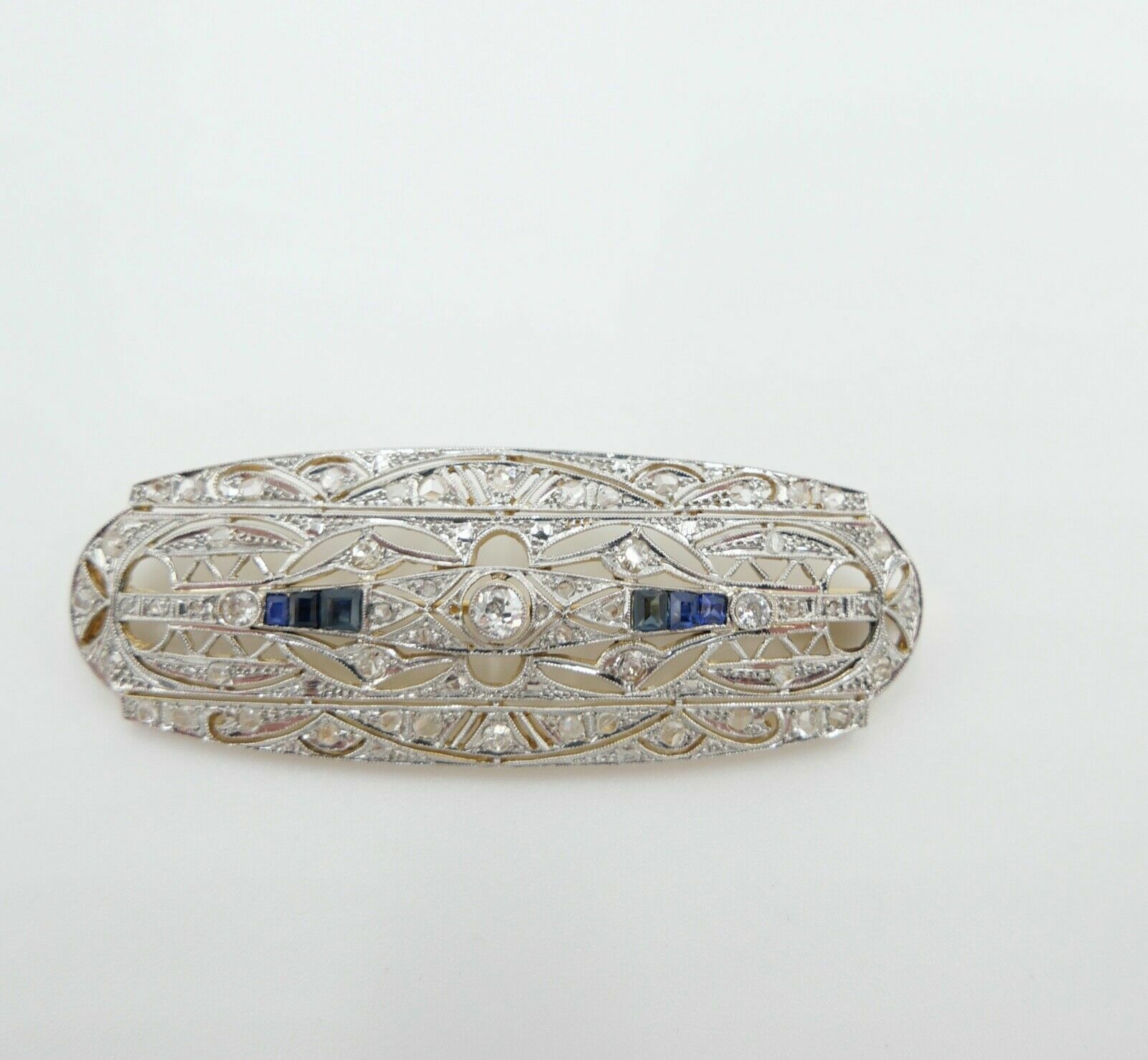 Art Deco 20er Brosche Gold Platin mit 6 Saphiren 55 Diamanten 1,8 Ct 750 18K - Antikhandel-Stuttgart