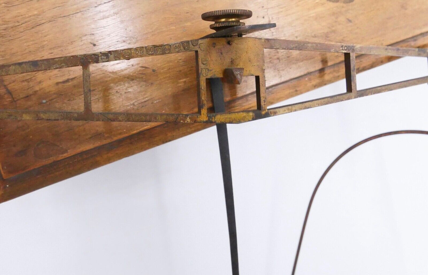 alter Holz Messing BALKENWAAGE mit Gewichtssatz Apotheker Gold Eichstempel 35cm - Antikhandel-Stuttgart