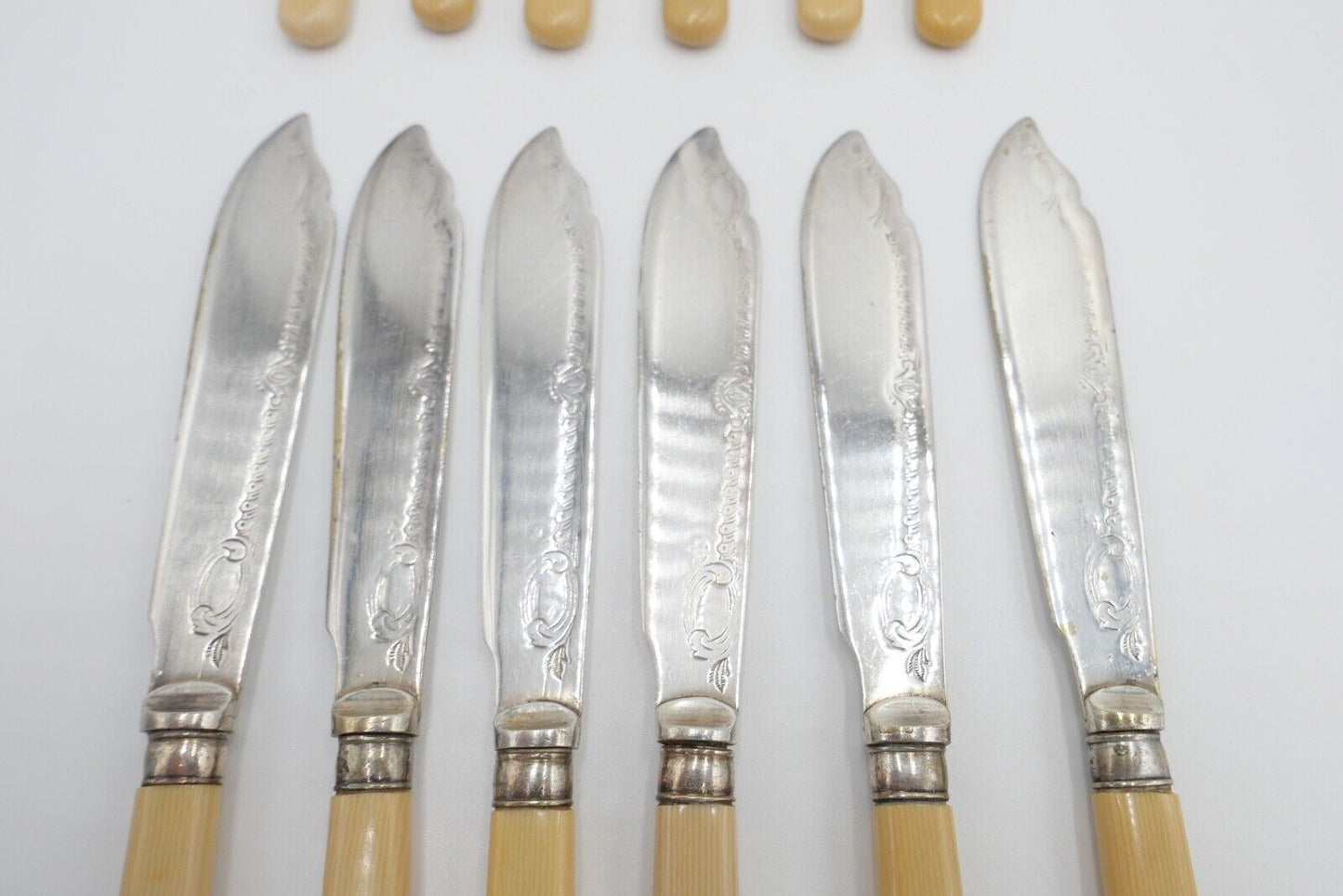 12 Teile E.P.N.S. Besteck 30er / 40er Jahre vintage Gabel Fischmesser - Antikhandel-Stuttgart