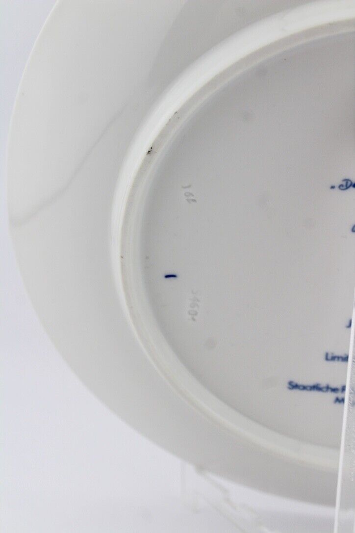 Meissen 1.Wahl Jahresteller 1983 Entwur Ukki Ikleya " Der Kalif in Bagdad " 26cm - Antikhandel-Stuttgart