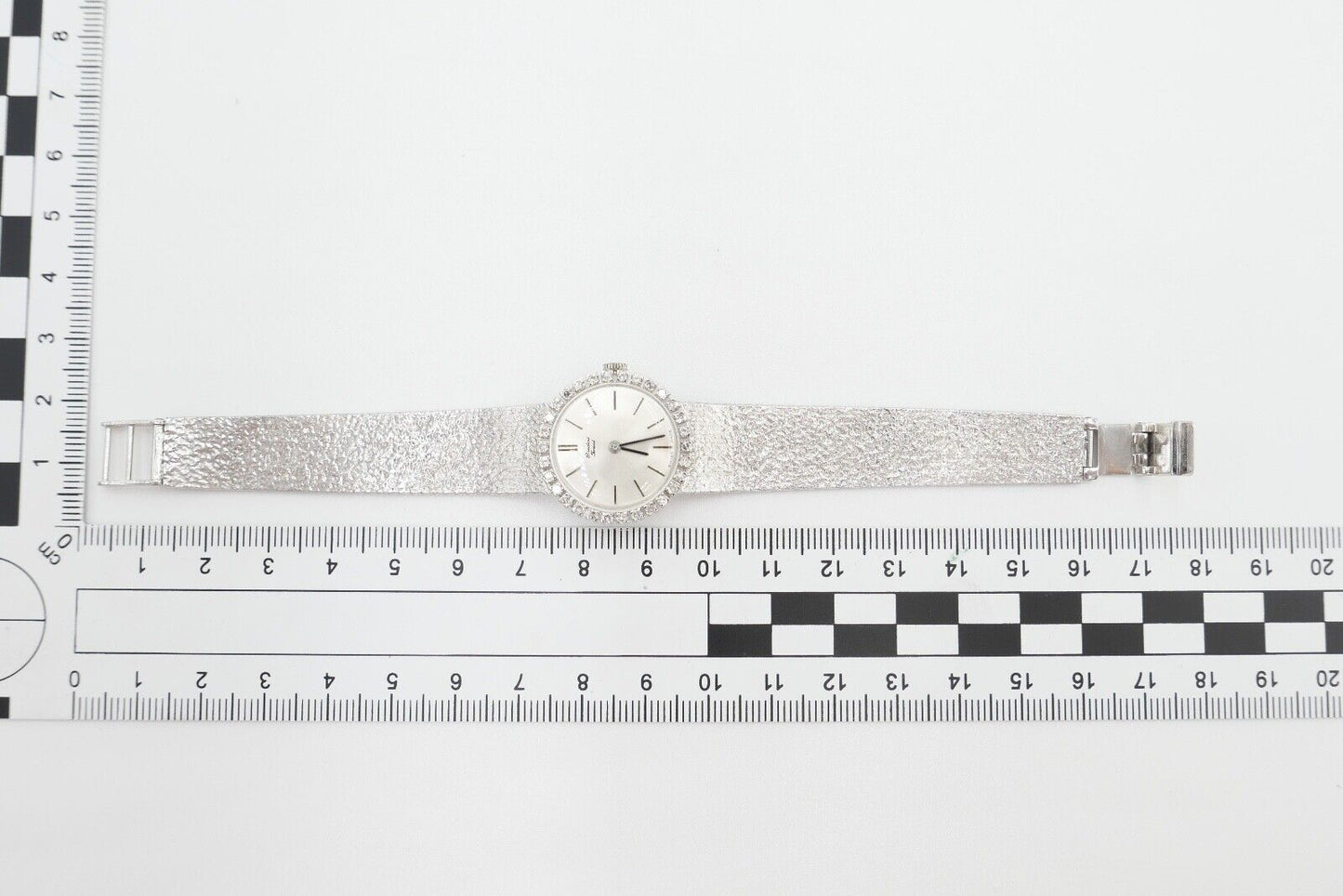 Elegante Predial Weißgold Damen Uhr mit Diamantbesatz 750/18K Lady watch Ø 24 mm - Antikhandel-Stuttgart