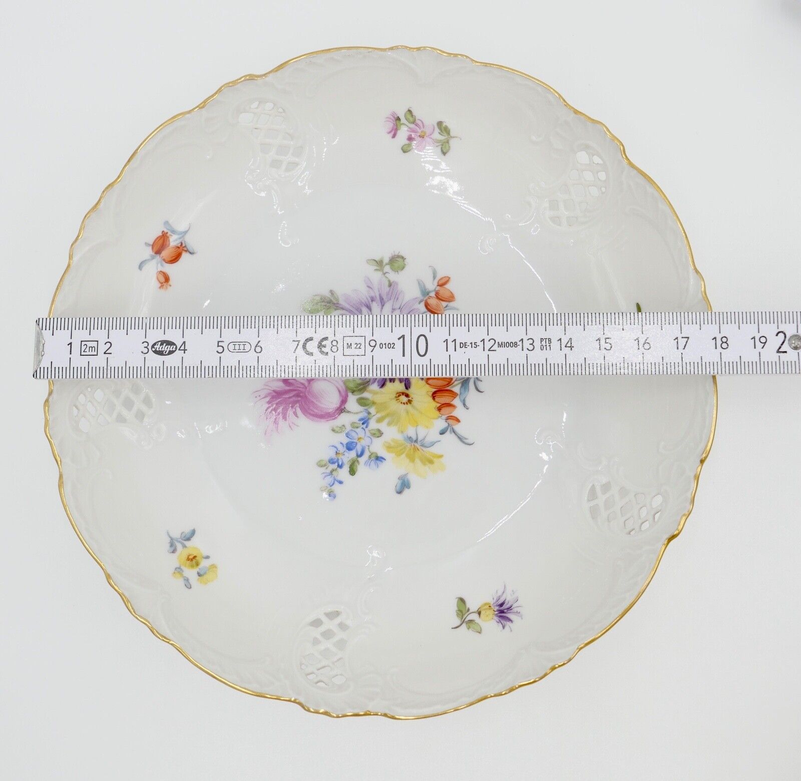 60er Jahre Nymphenburg WEST GERMANY Porzellan Teller Schale Blumenbuket Goldrand - Antikhandel-Stuttgart