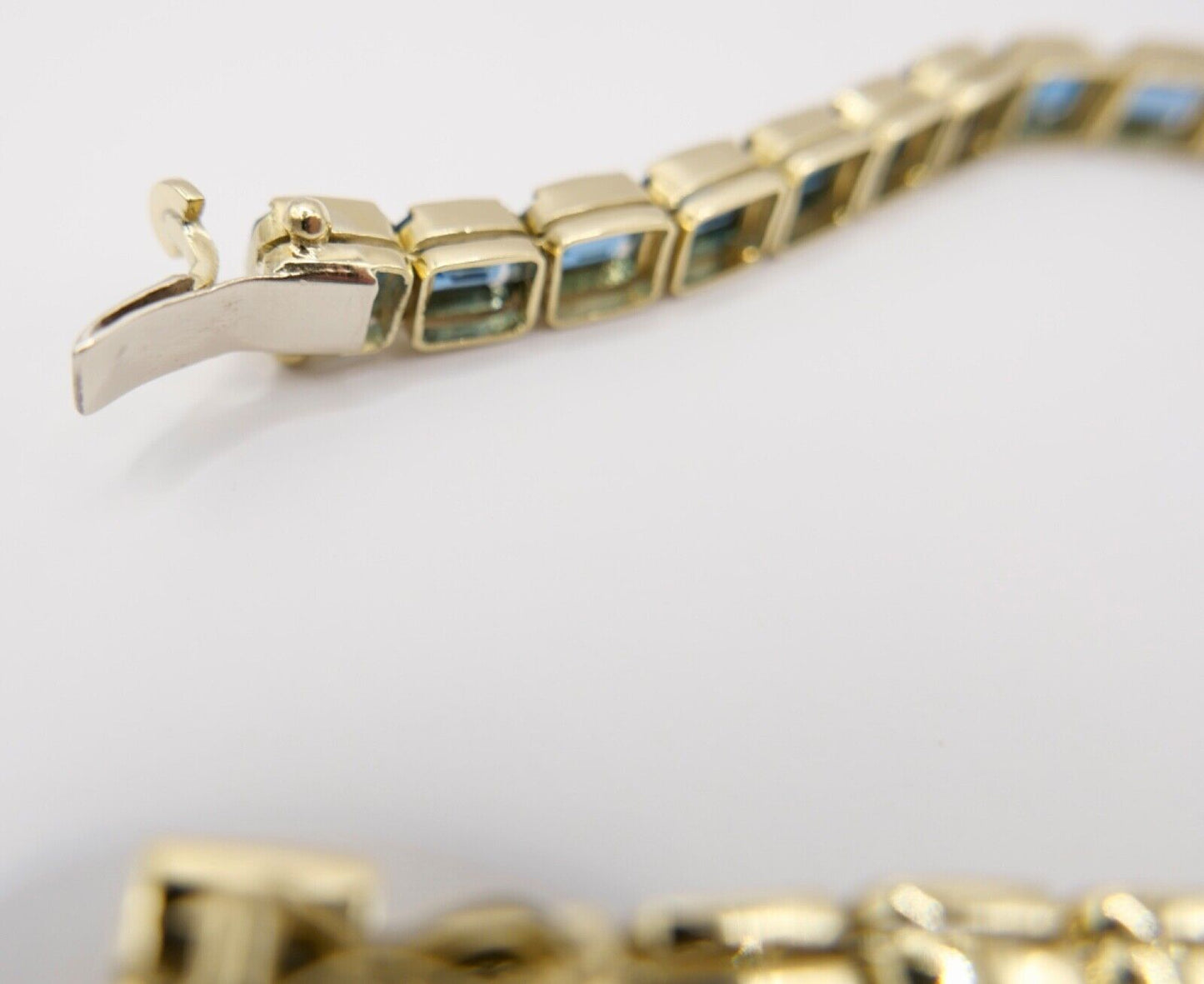 1990er Jahre Blau TOPAS TOPAZ 750 18K Gelbgold GOLD Tennis Armband 32,5 Ctw - Antikhandel-Stuttgart