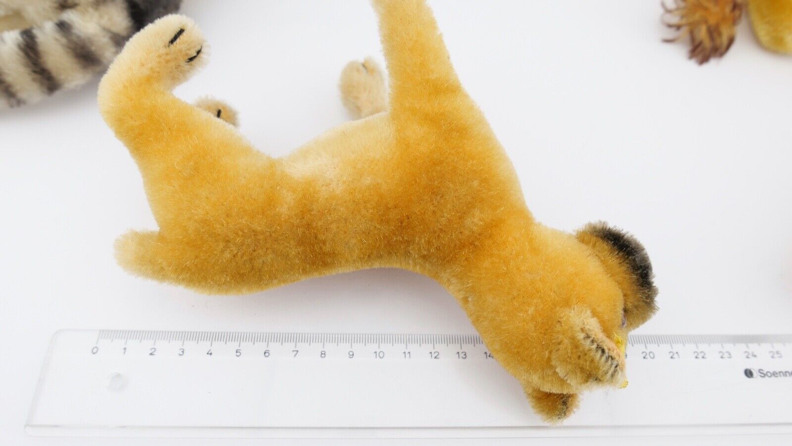 4x alte Steiff Stoff & Plüschtiere Katze Löwe Leo Hund Boxer Dackel - Antikhandel-Stuttgart