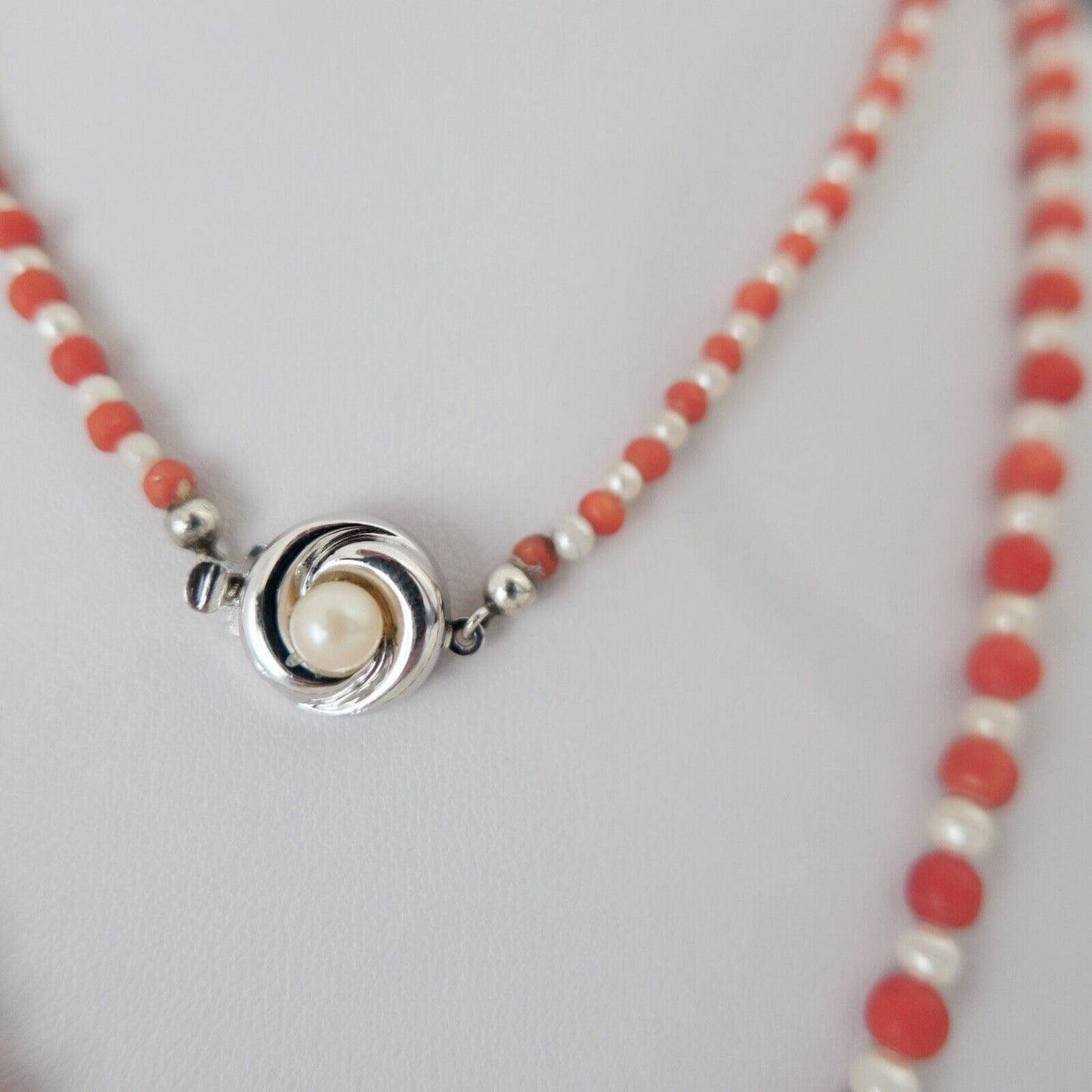 Seltene Korallen / Perlen Mix Kette coral pearl necklace 835 Ø 7,6mm Kugel 83cm - Antikhandel-Stuttgart