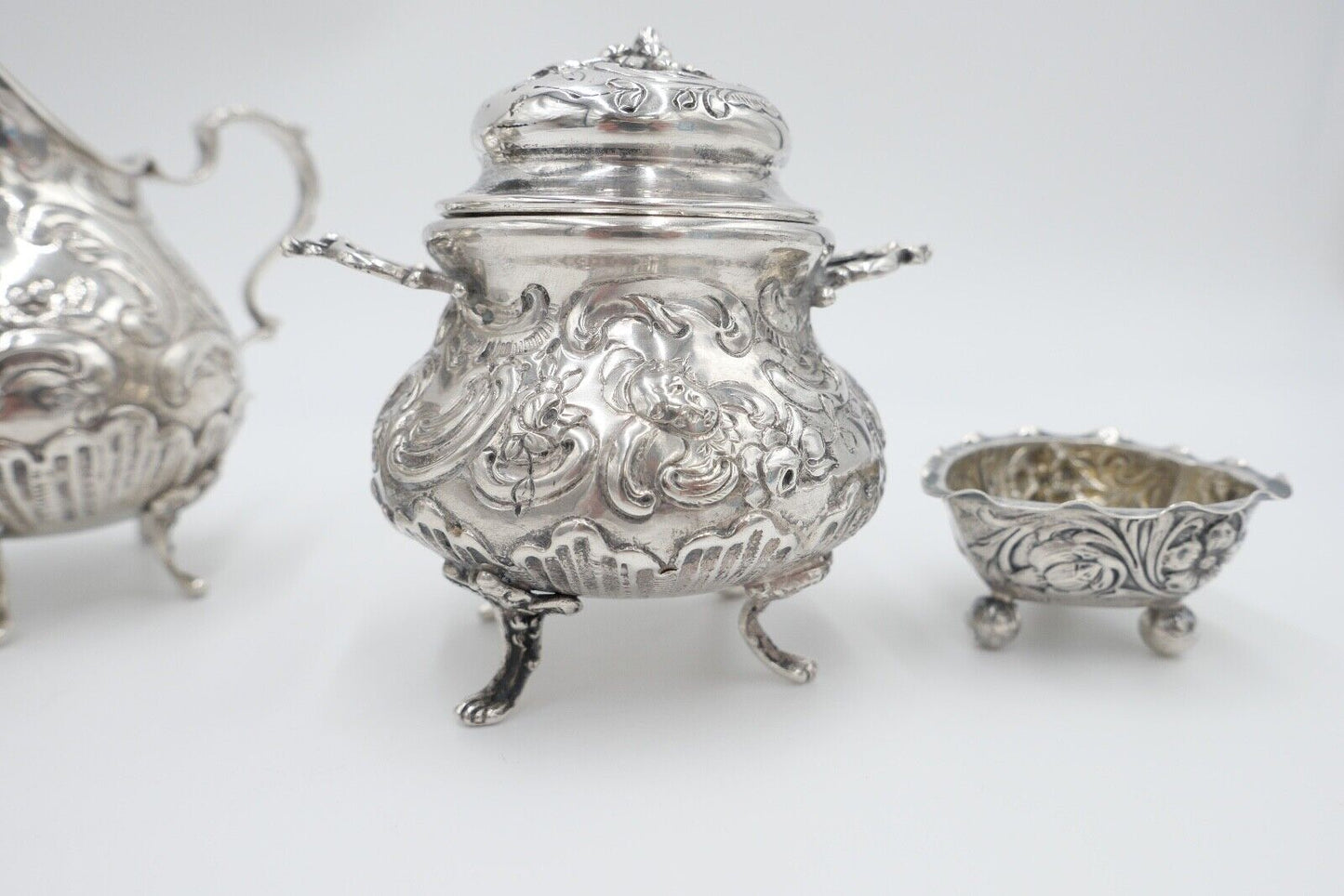 4 teiliges Teeset Set um 1900 Hanau Rokoko 800 Silber 620 Gr Floralverzierung - Antikhandel-Stuttgart