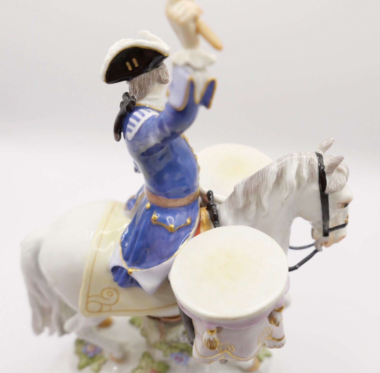 Meissen Figurengruppe 1. Wahl Paukenschläger Trommler zu Pferde Kändler 69555 - Antikhandel-Stuttgart