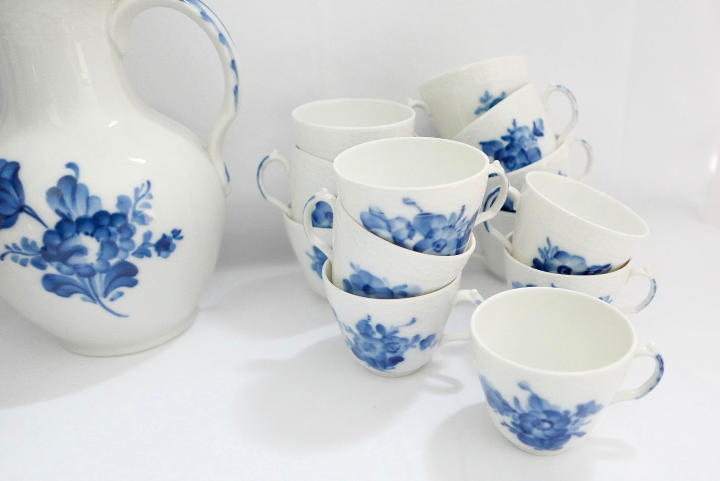 29 Tlg ROYAL COPENHAGEN " Blaue Blume " Mokka Service Porzellan Teller Tassen