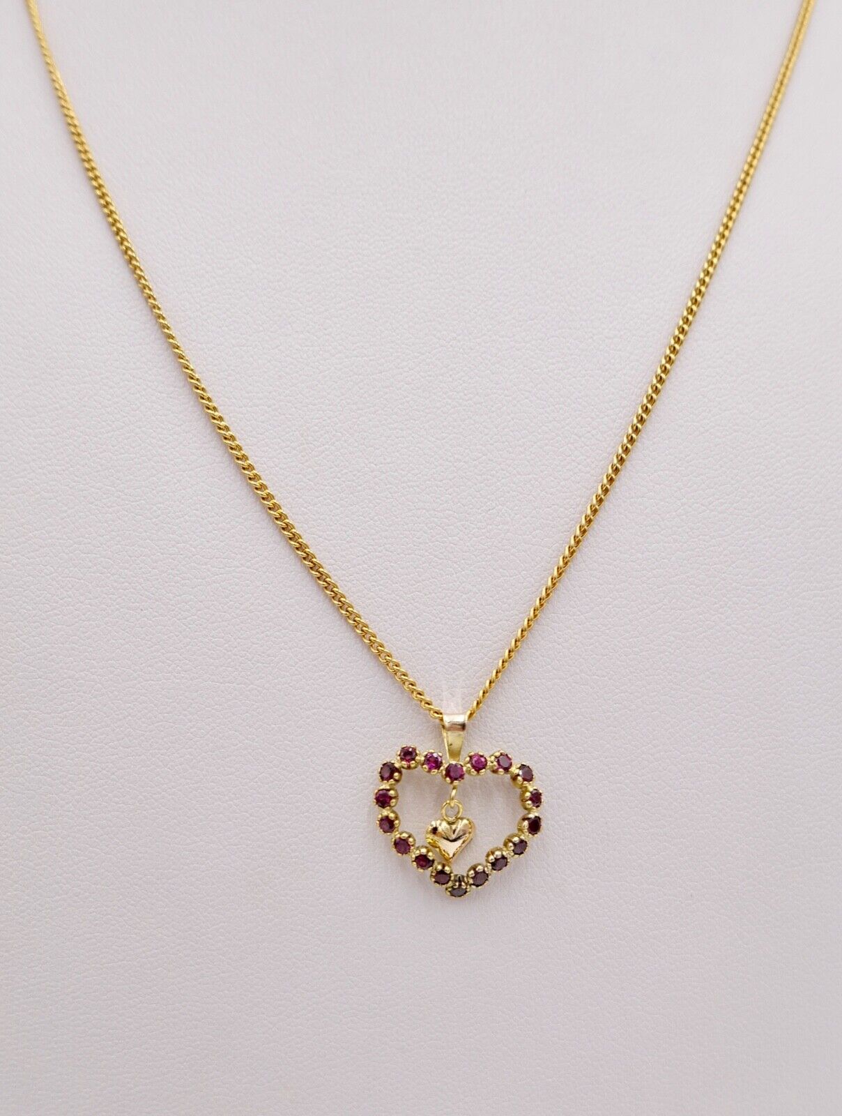 Herz Gold Anhänger 333 / 8K mit Pink Malawi Rhodolith Granat 1990er Jahren - Antikhandel-Stuttgart