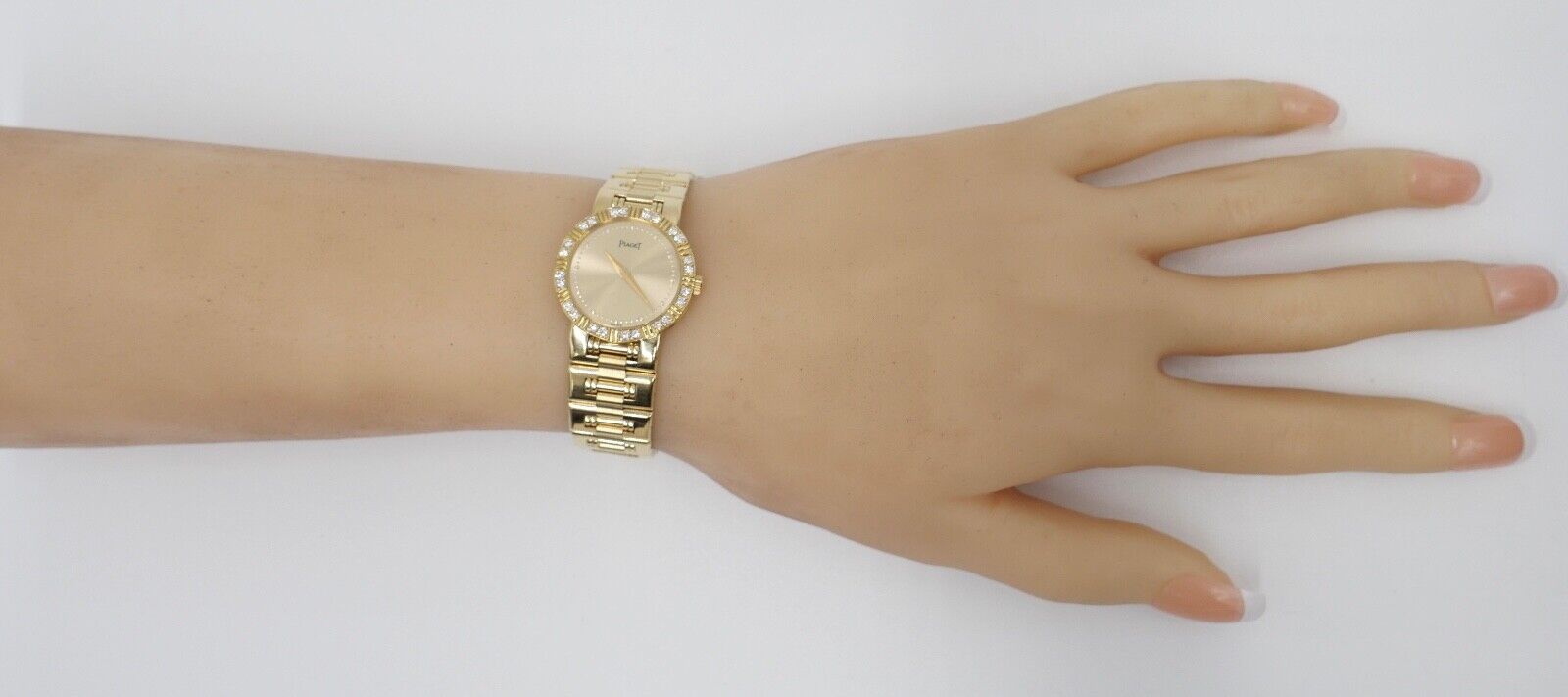 Piaget Dancer Quarz Damenuhr Brillantbesatz 750/18K Lady Ø 23,4 mm Ref. 80564K81 - Antikhandel-Stuttgart