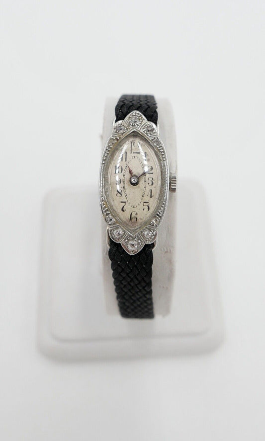 ART DECO Damenuhr 750 / 18K Gold 1920-30er Jahre mit 8 Diamanten 0,20 Ct AS 976 - Antikhandel-Stuttgart