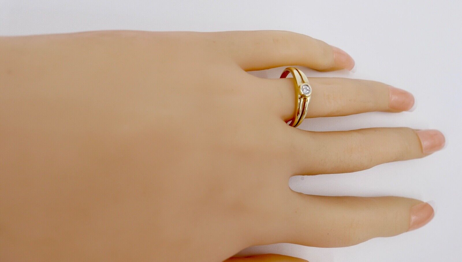 1980er Solitär Brillant 333 8K Gelbgold Damen Ring 0,15 Ct Gr. 58 - Antikhandel-Stuttgart